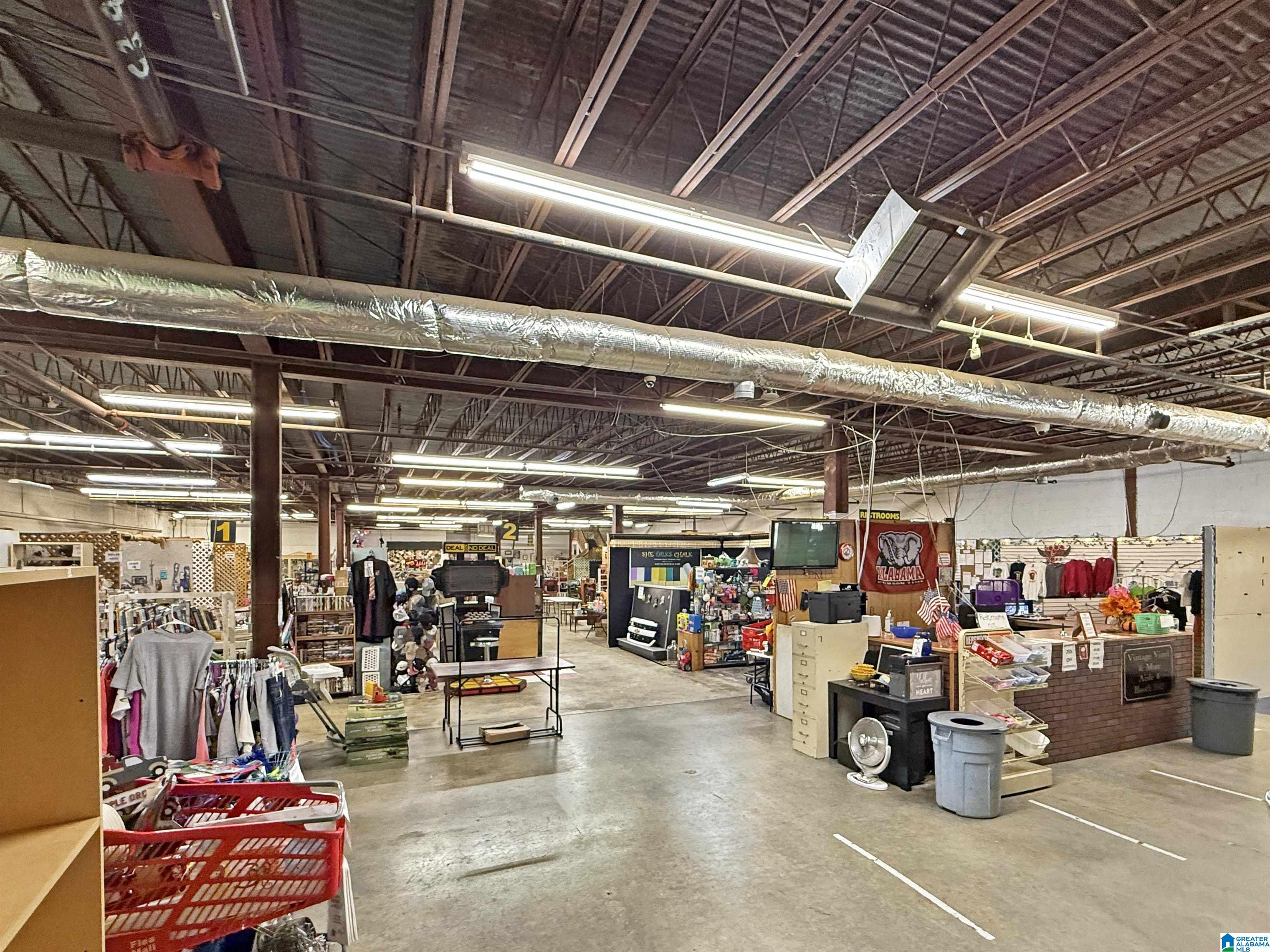 2405 DECATUR HIGHWAY