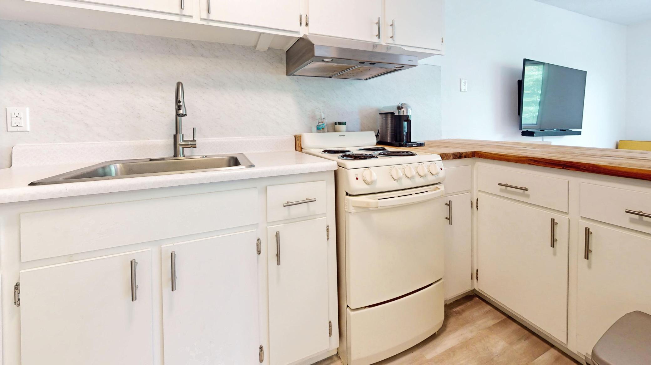 2446 Aldrich Avenue S Unit: 309