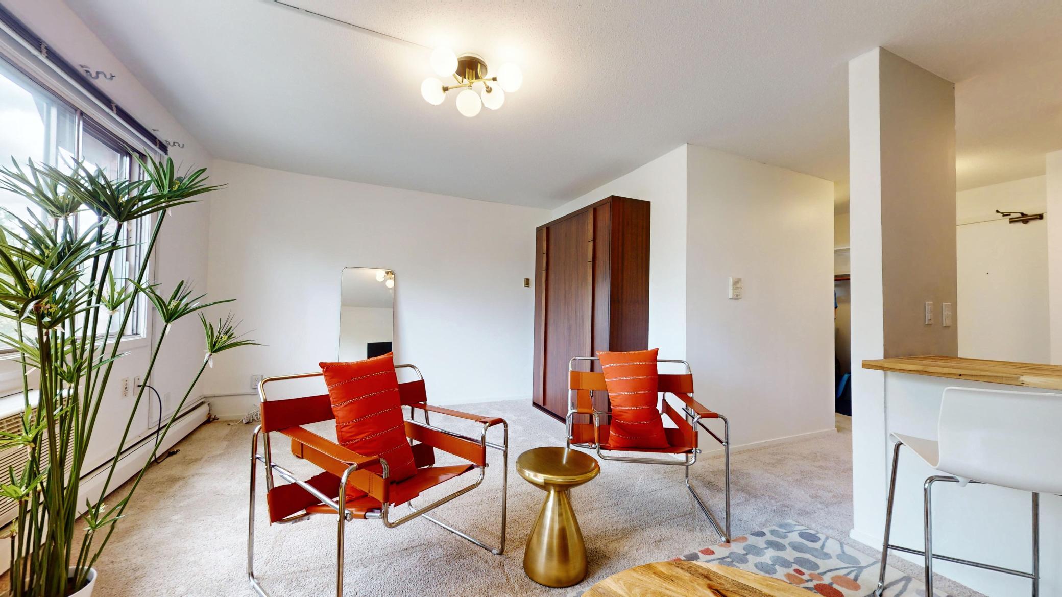 2446 Aldrich Avenue S Unit: 309