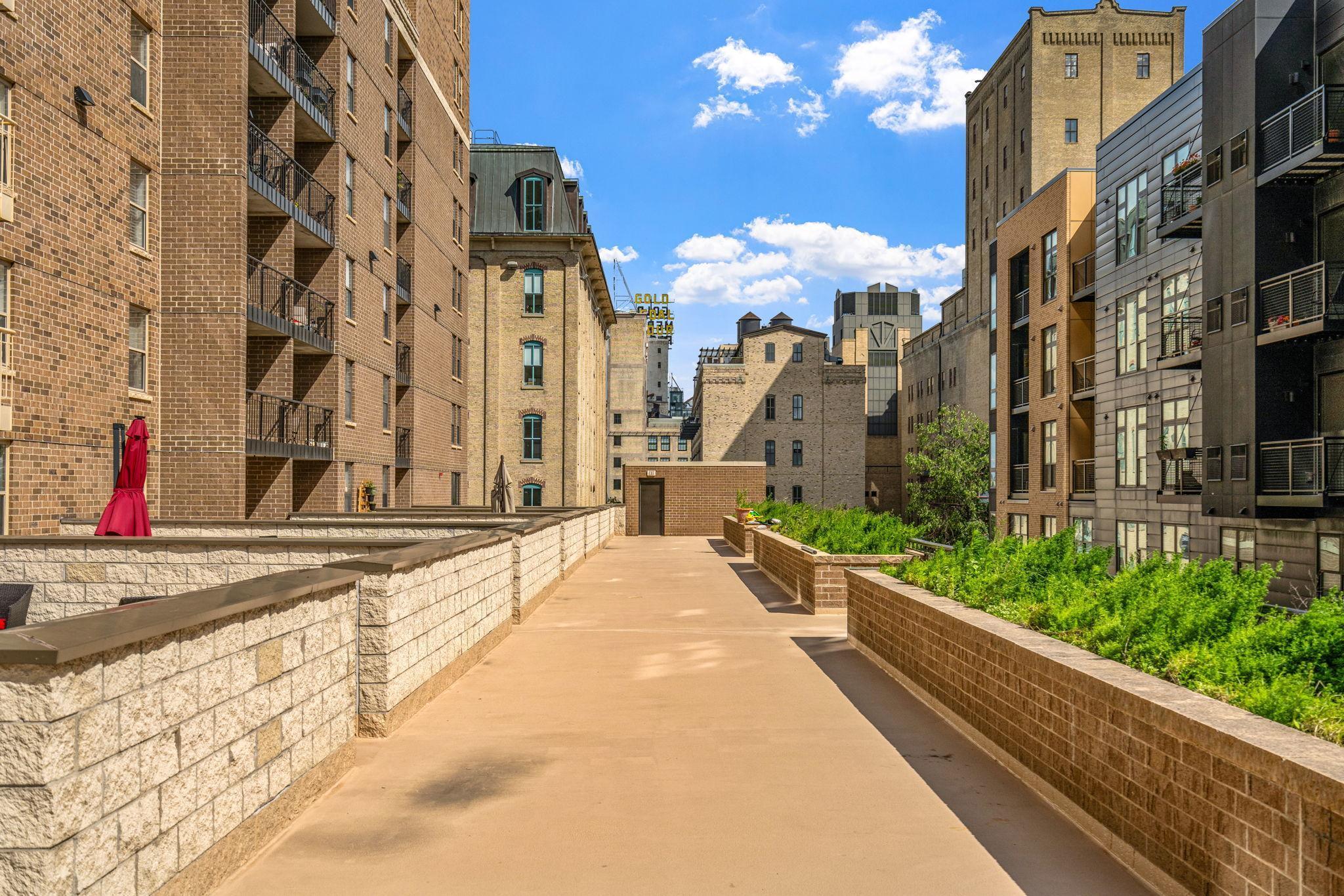 401 S 1st St Unit: 621