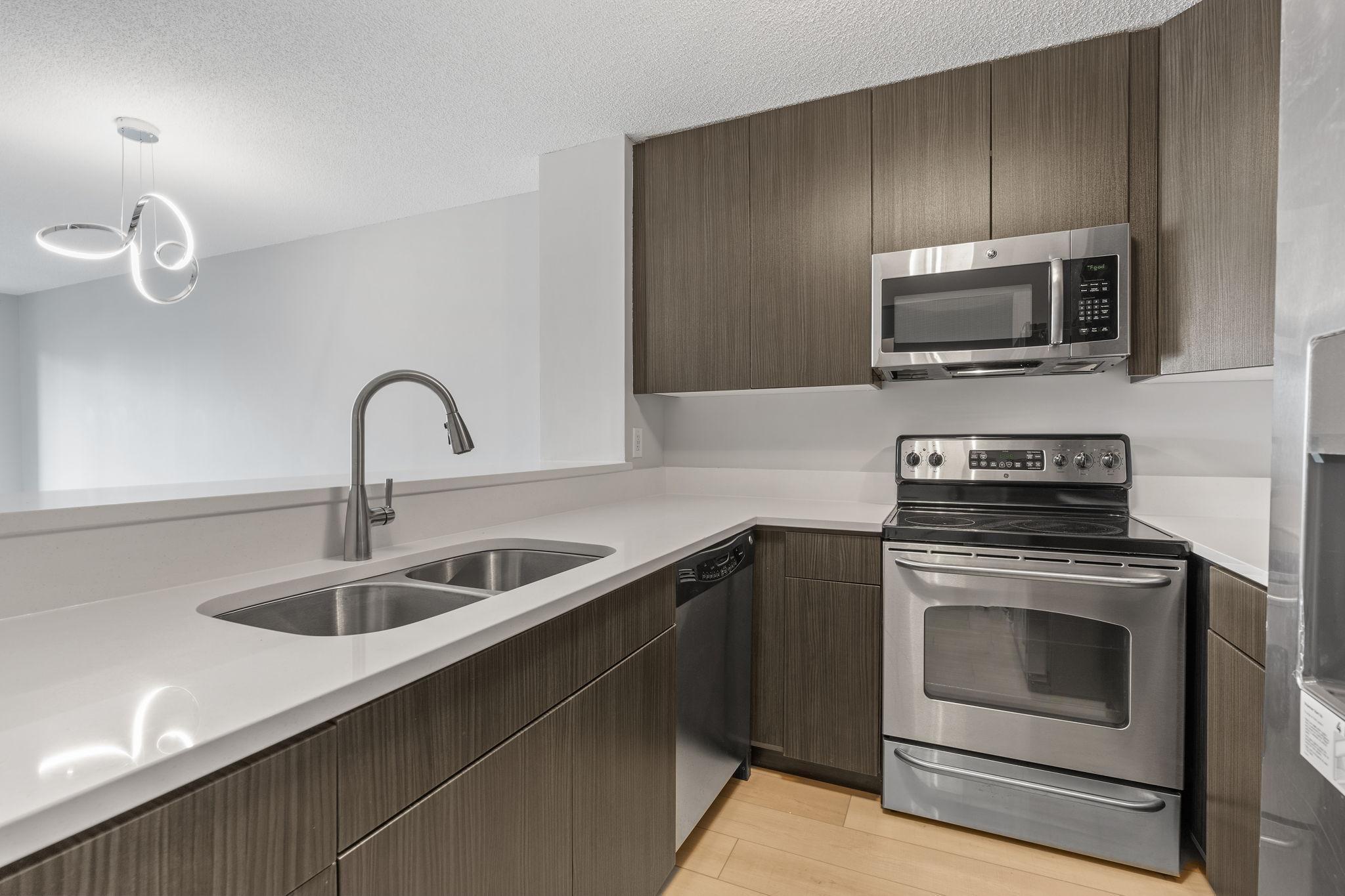 401 S 1st St Unit: 621