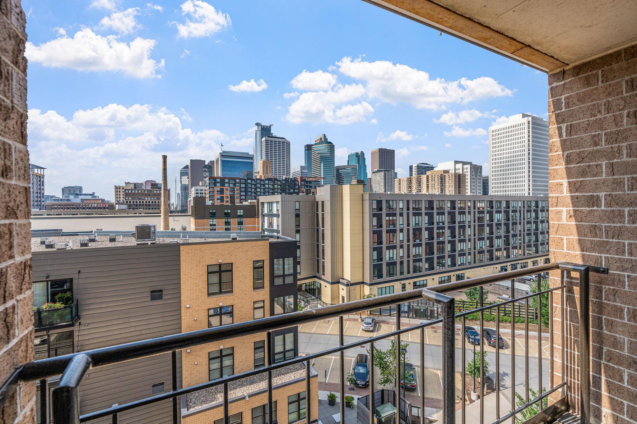 401 S 1st St Unit: 621