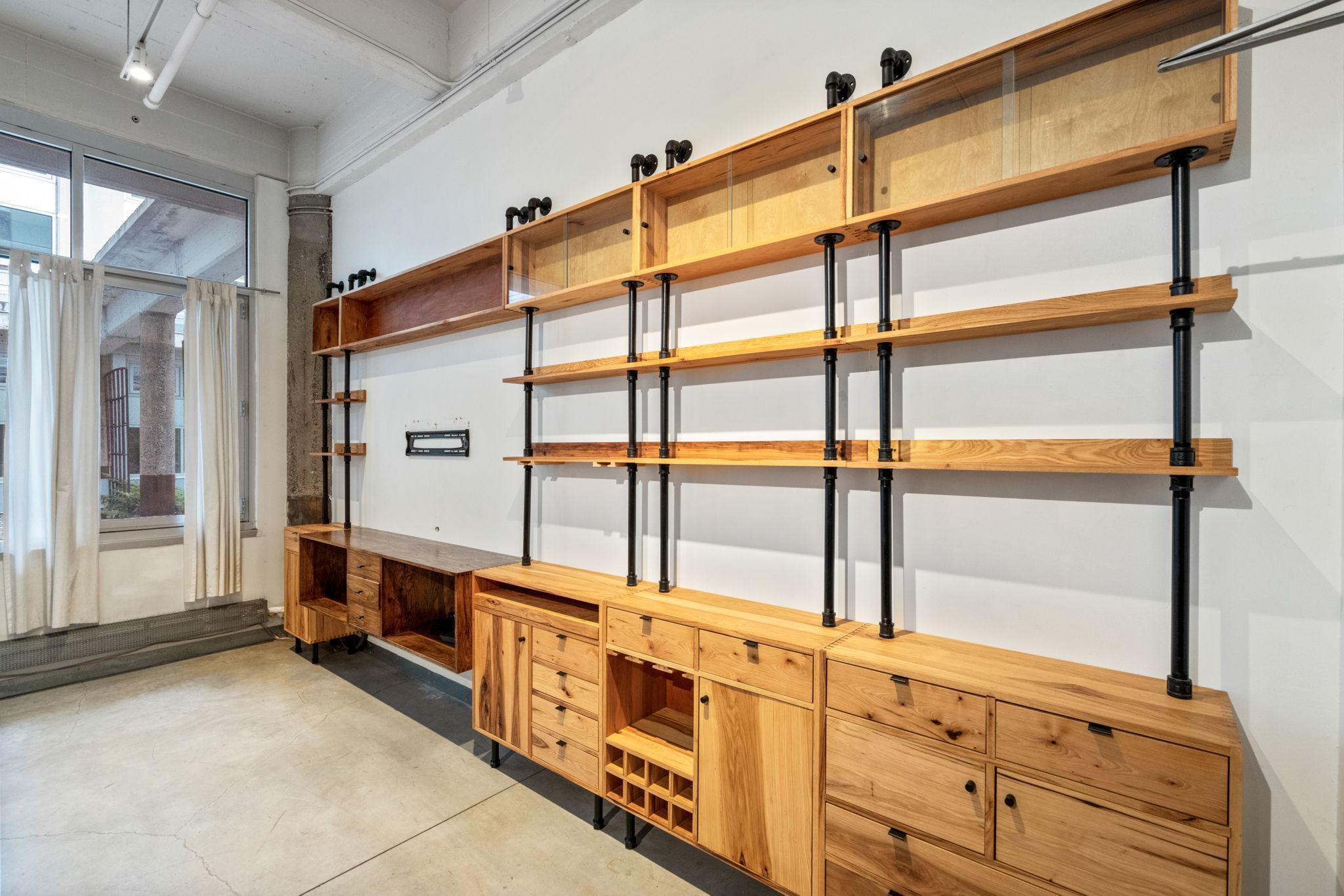 700 Washington Avenue N Unit: 313