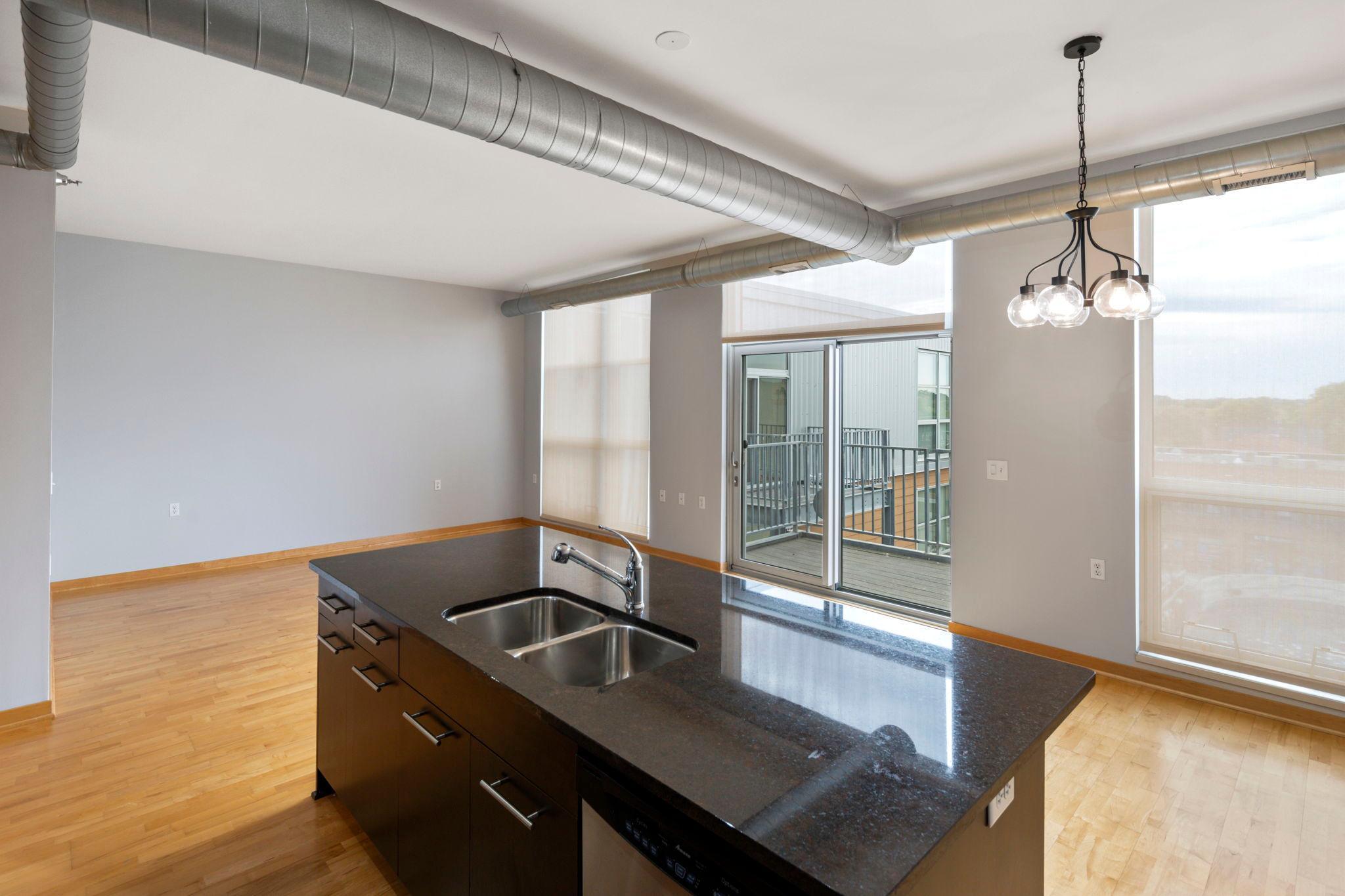 1211 Lagoon Avenue Unit: 510