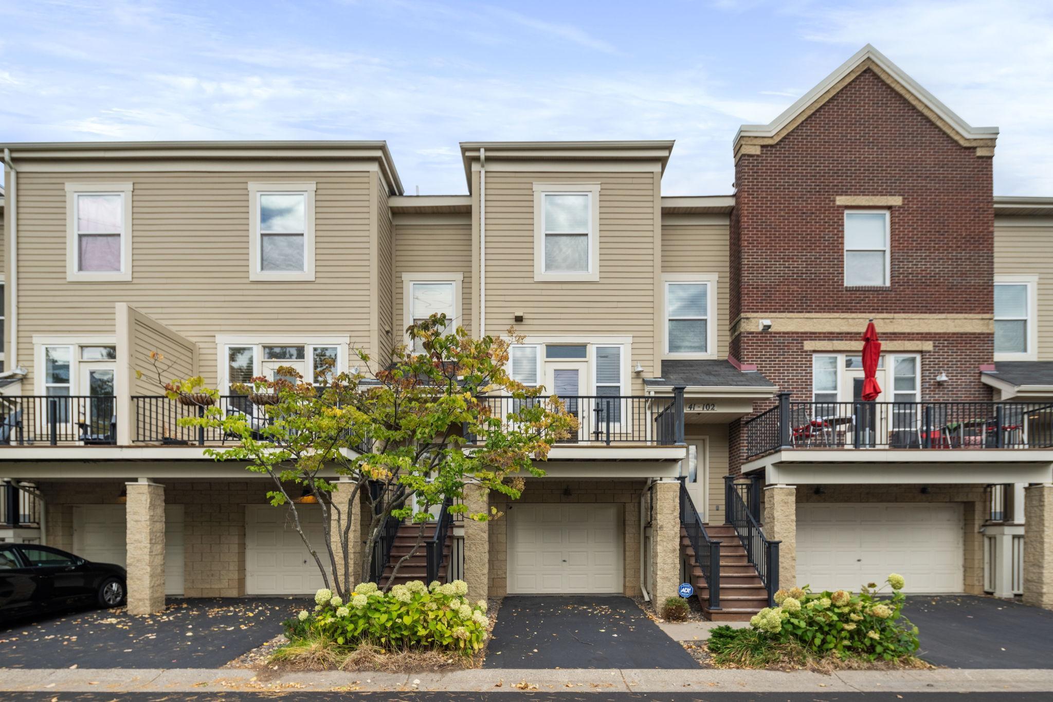 41 4th Avenue N Unit: 102