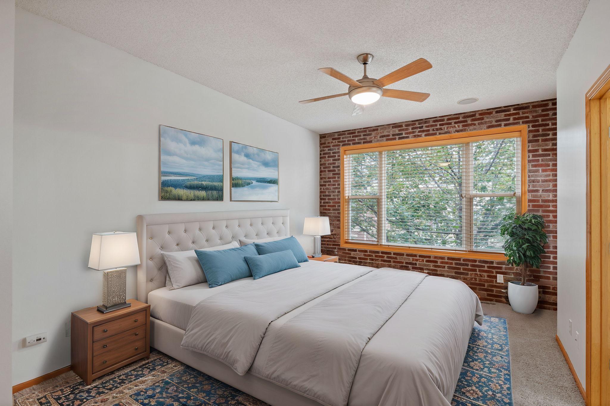 41 4th Avenue N Unit: 102