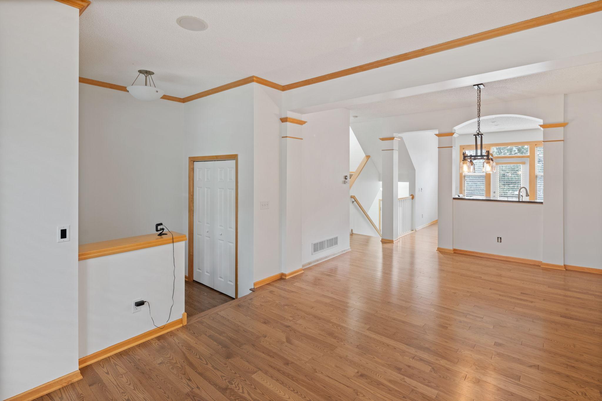 41 4th Avenue N Unit: 102