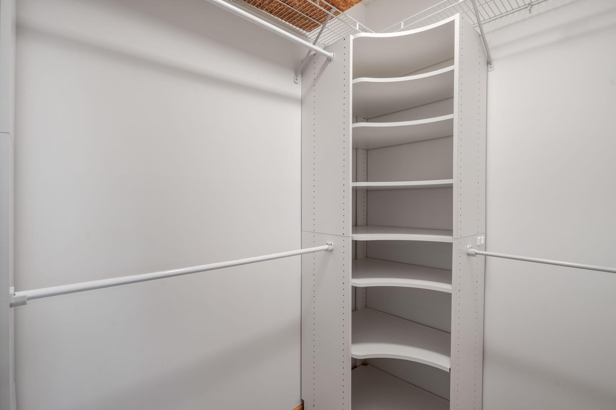 41 4th Avenue N Unit: 102