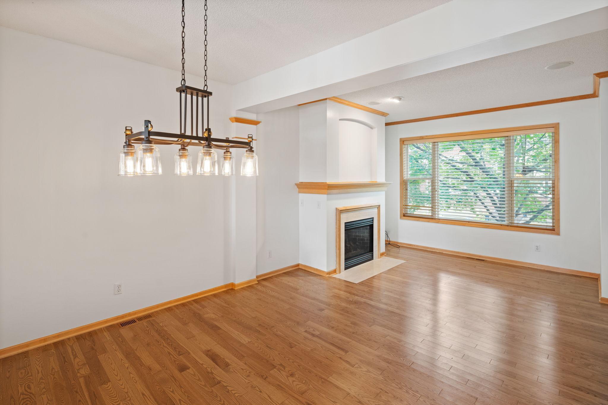 41 4th Avenue N Unit: 102