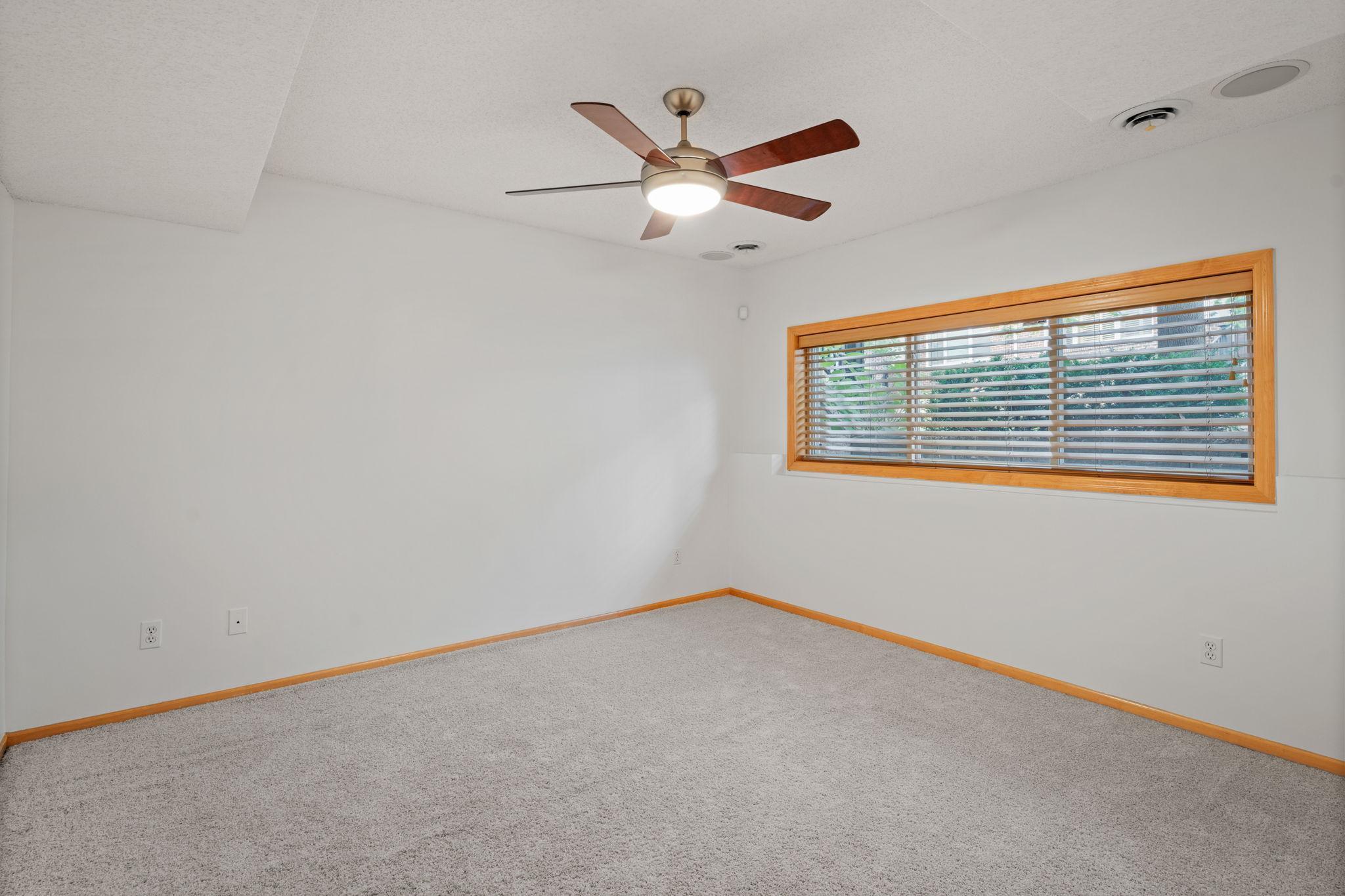 41 4th Avenue N Unit: 102