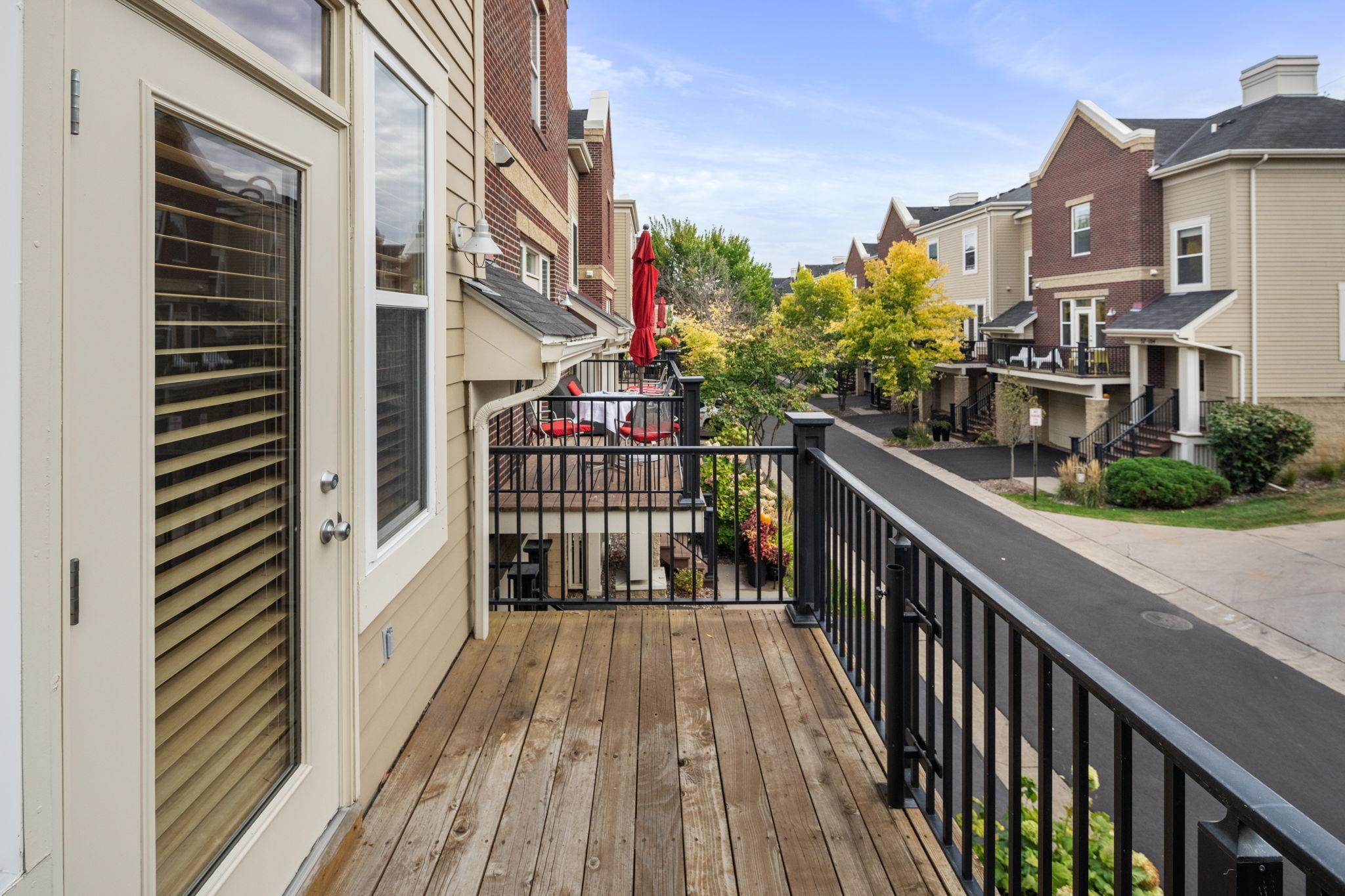 41 4th Avenue N Unit: 102
