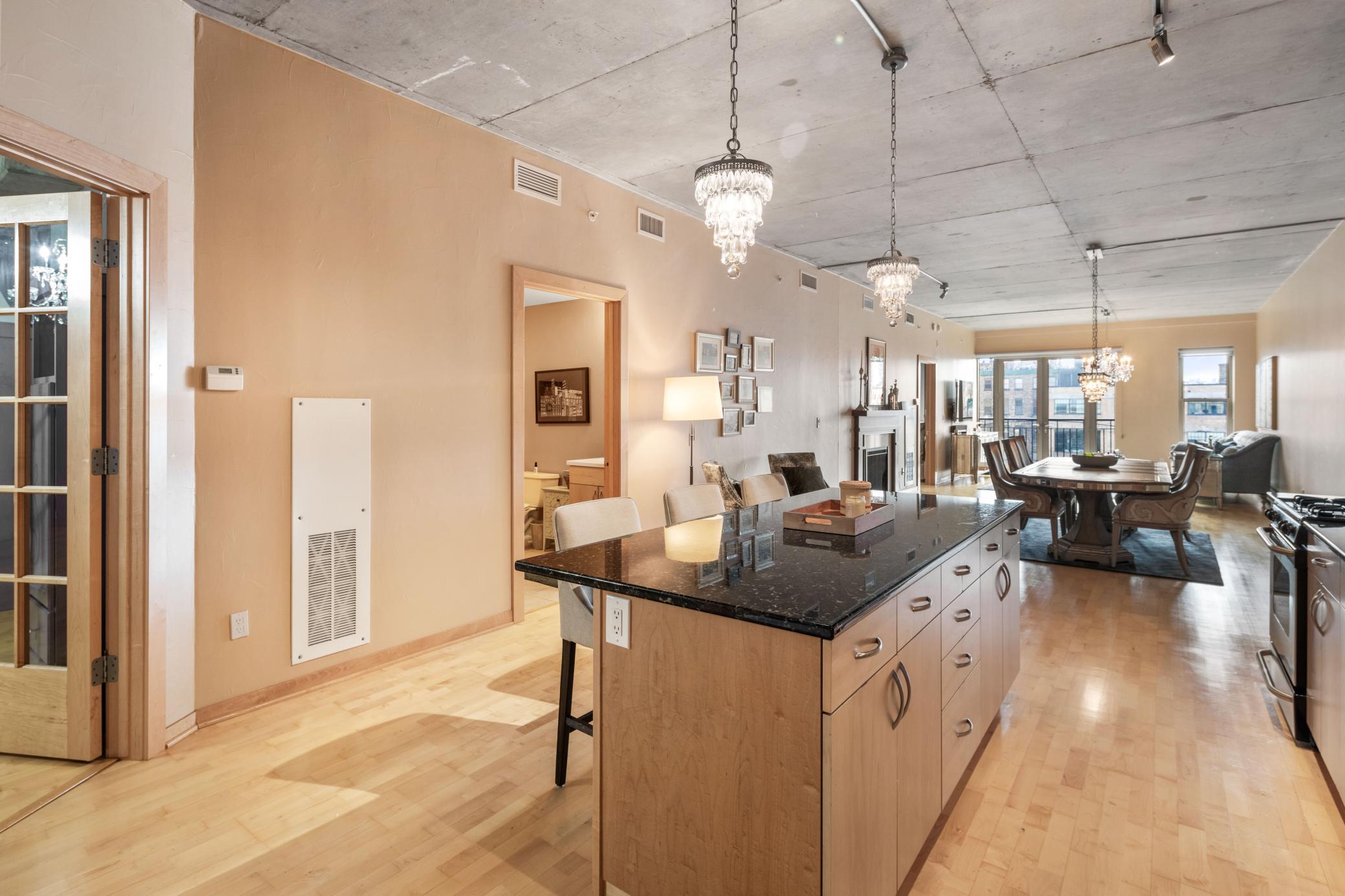 212 N 1st Street Unit: 504
