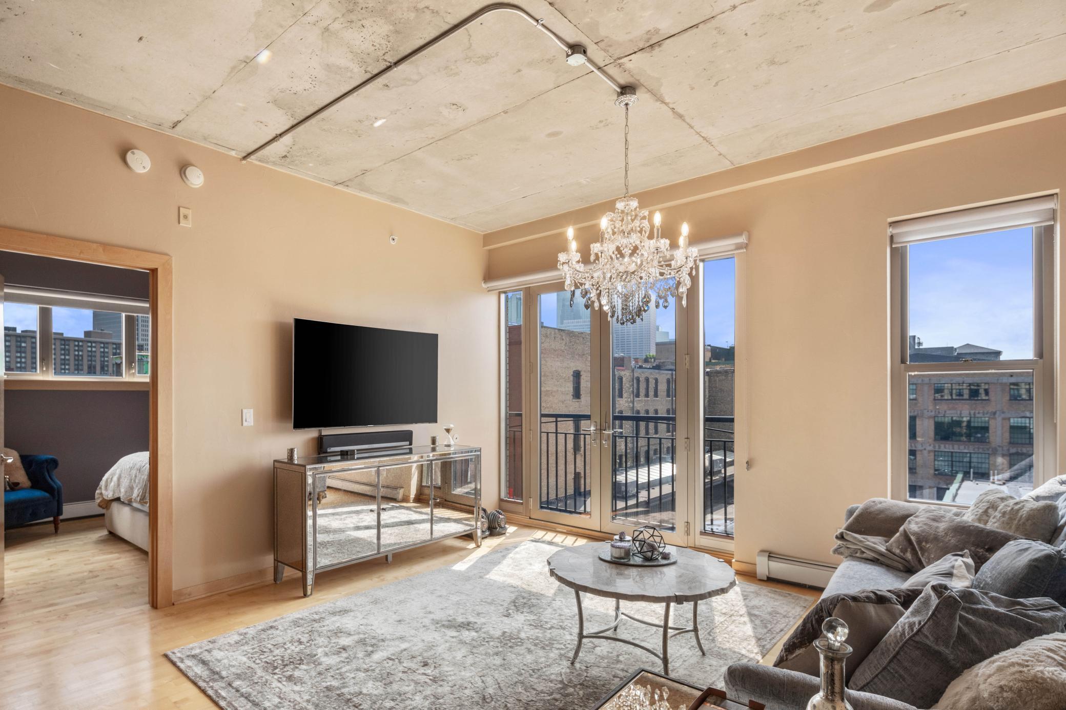 212 N 1st Street Unit: 504