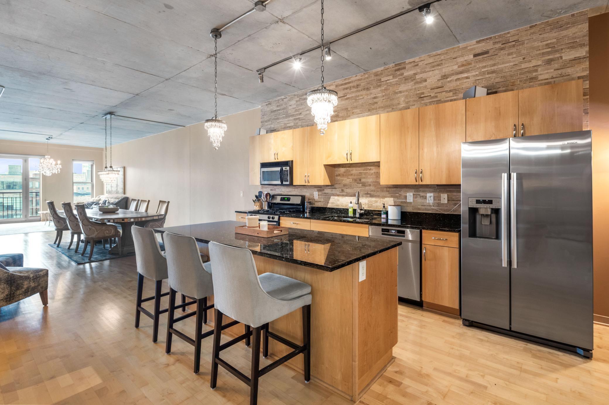 212 N 1st Street Unit: 504