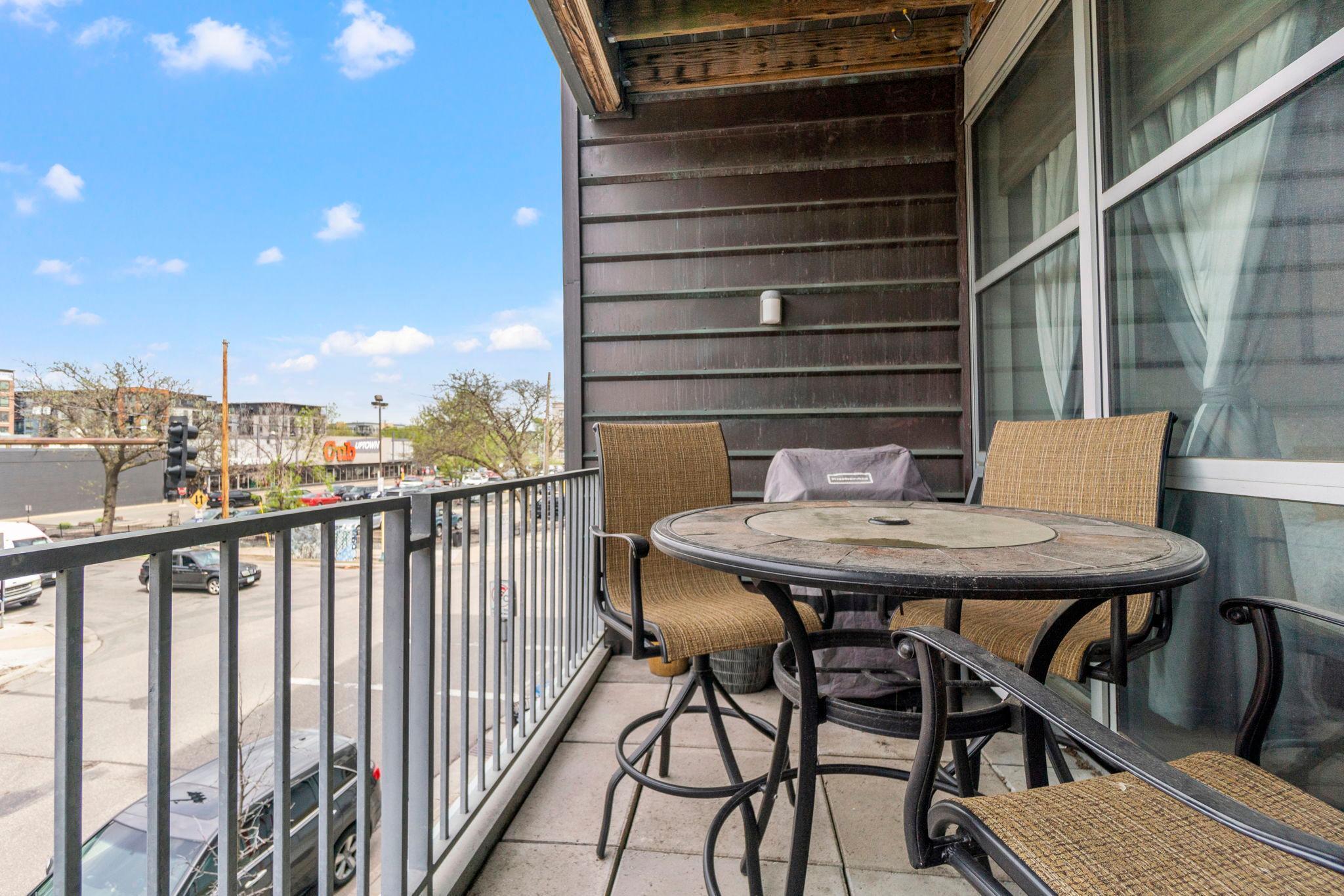 1211 Lagoon Avenue Unit: 203
