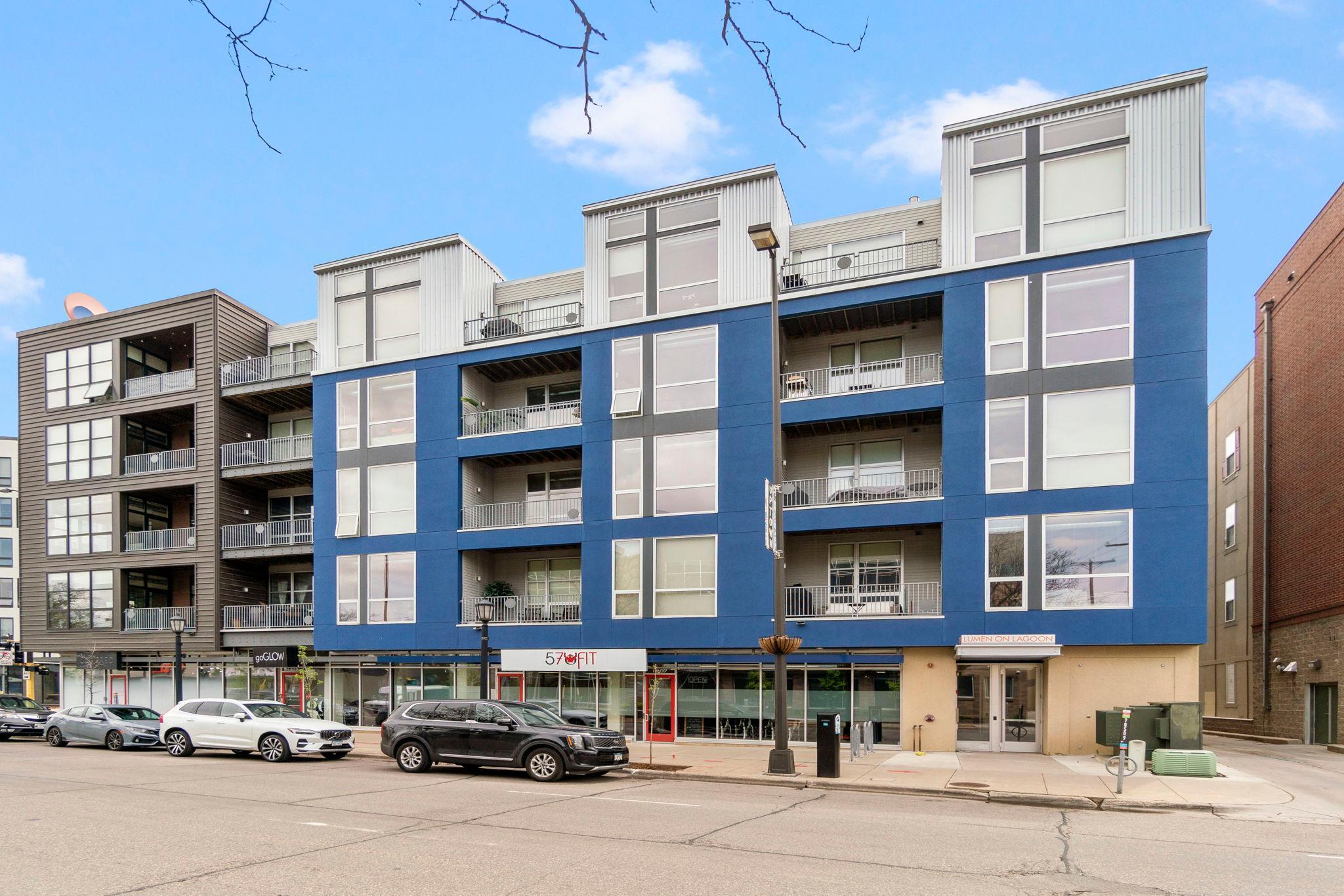1211 Lagoon Avenue Unit: 203