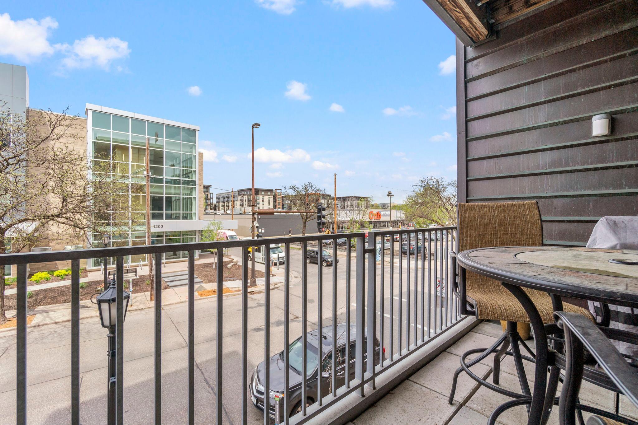 1211 Lagoon Avenue Unit: 203