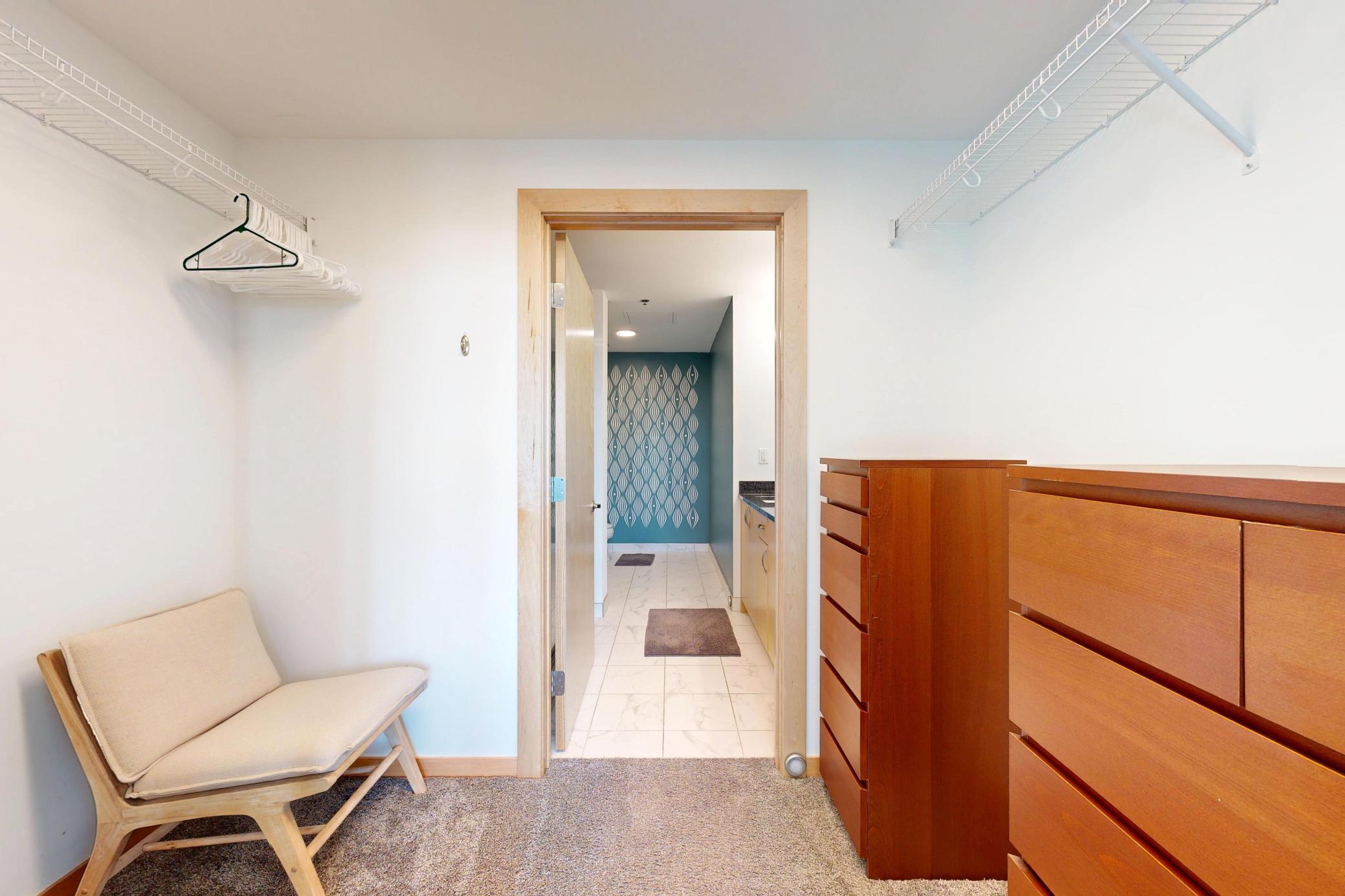 1240 S 2nd Street Unit: 829