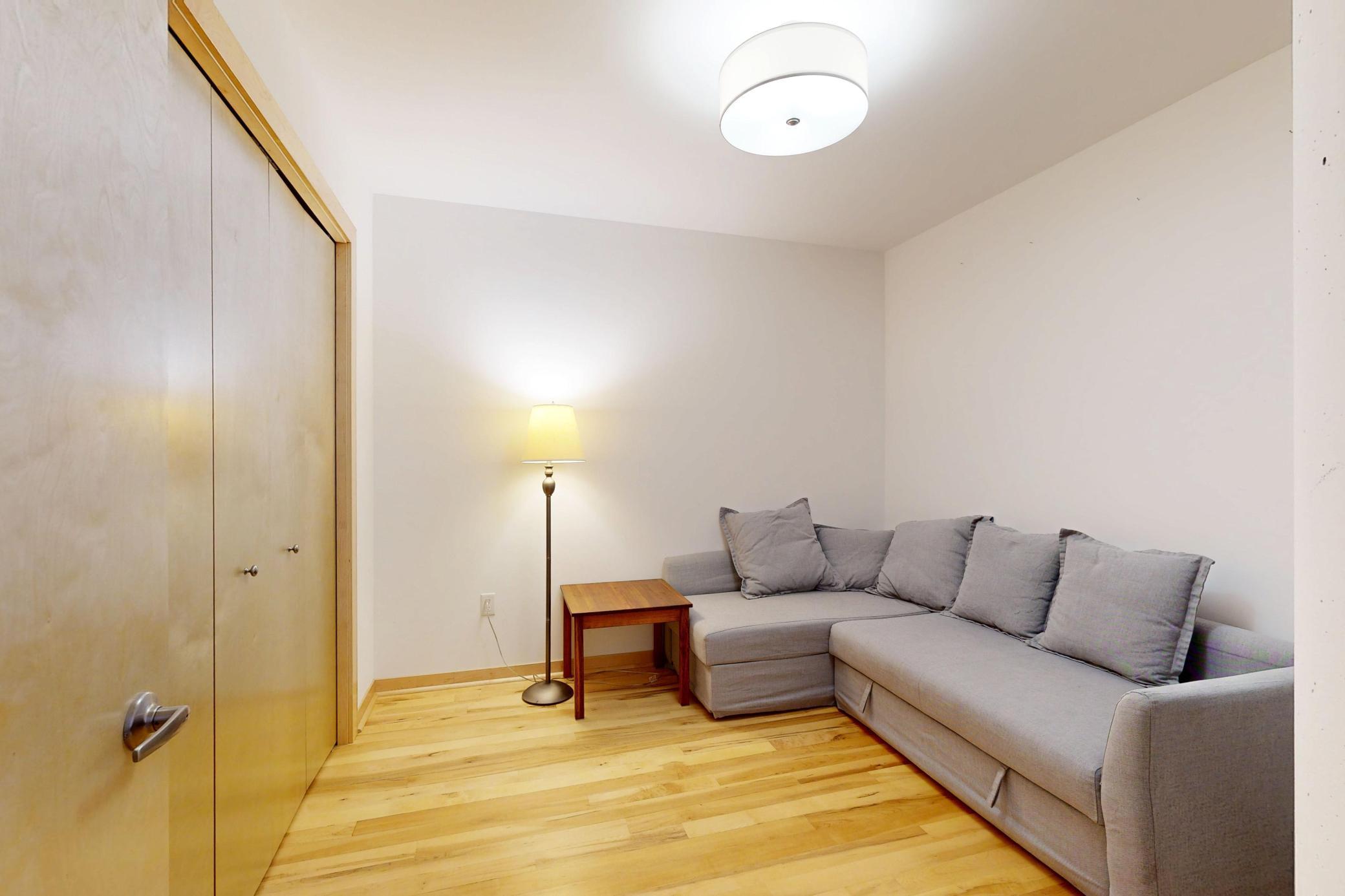 1240 S 2nd Street Unit: 829