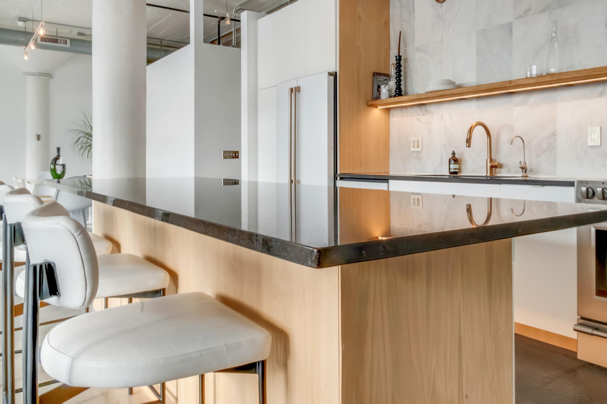 730 Stinson Blvd Unit: 303