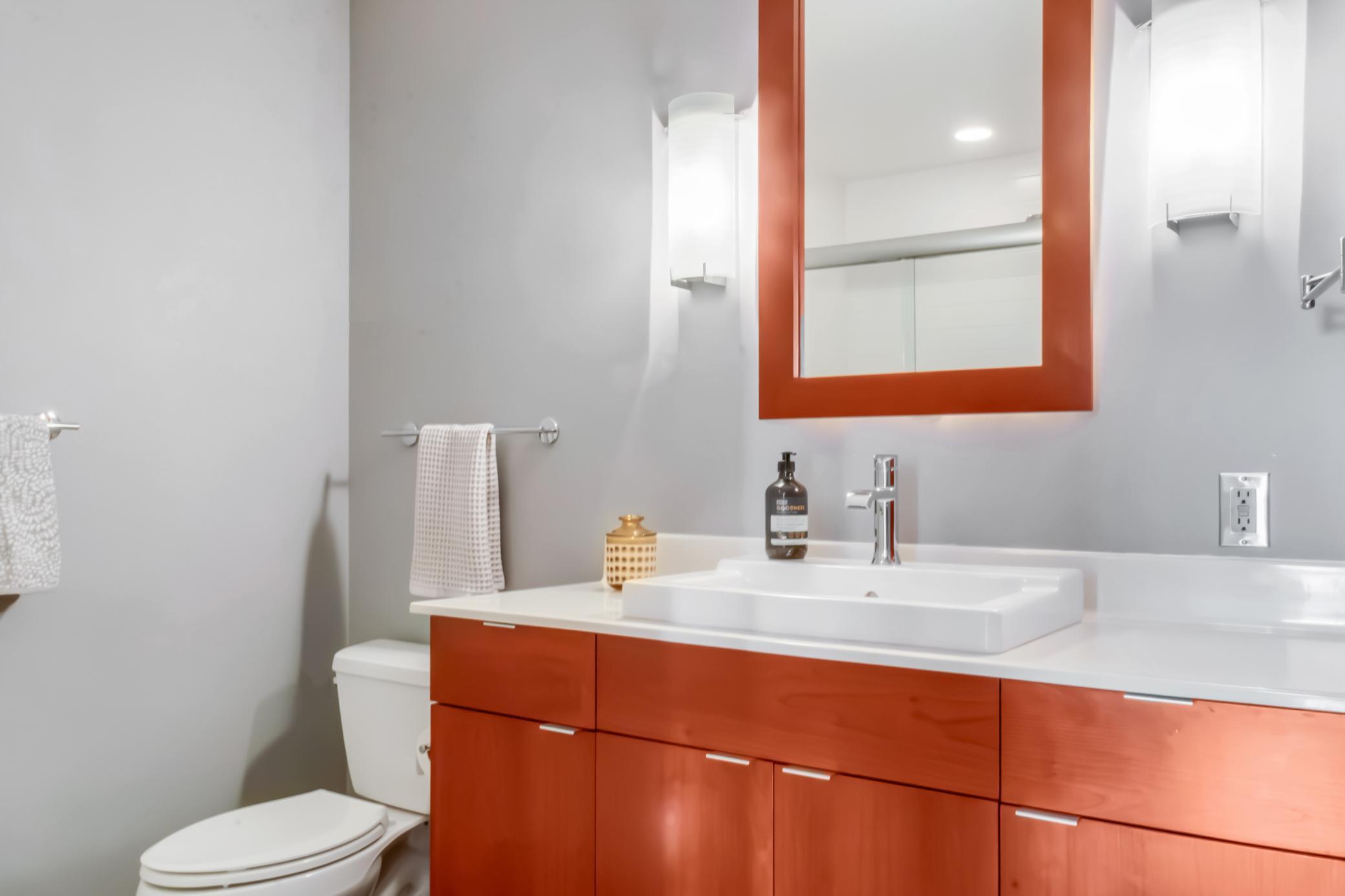 730 Stinson Blvd Unit: 303