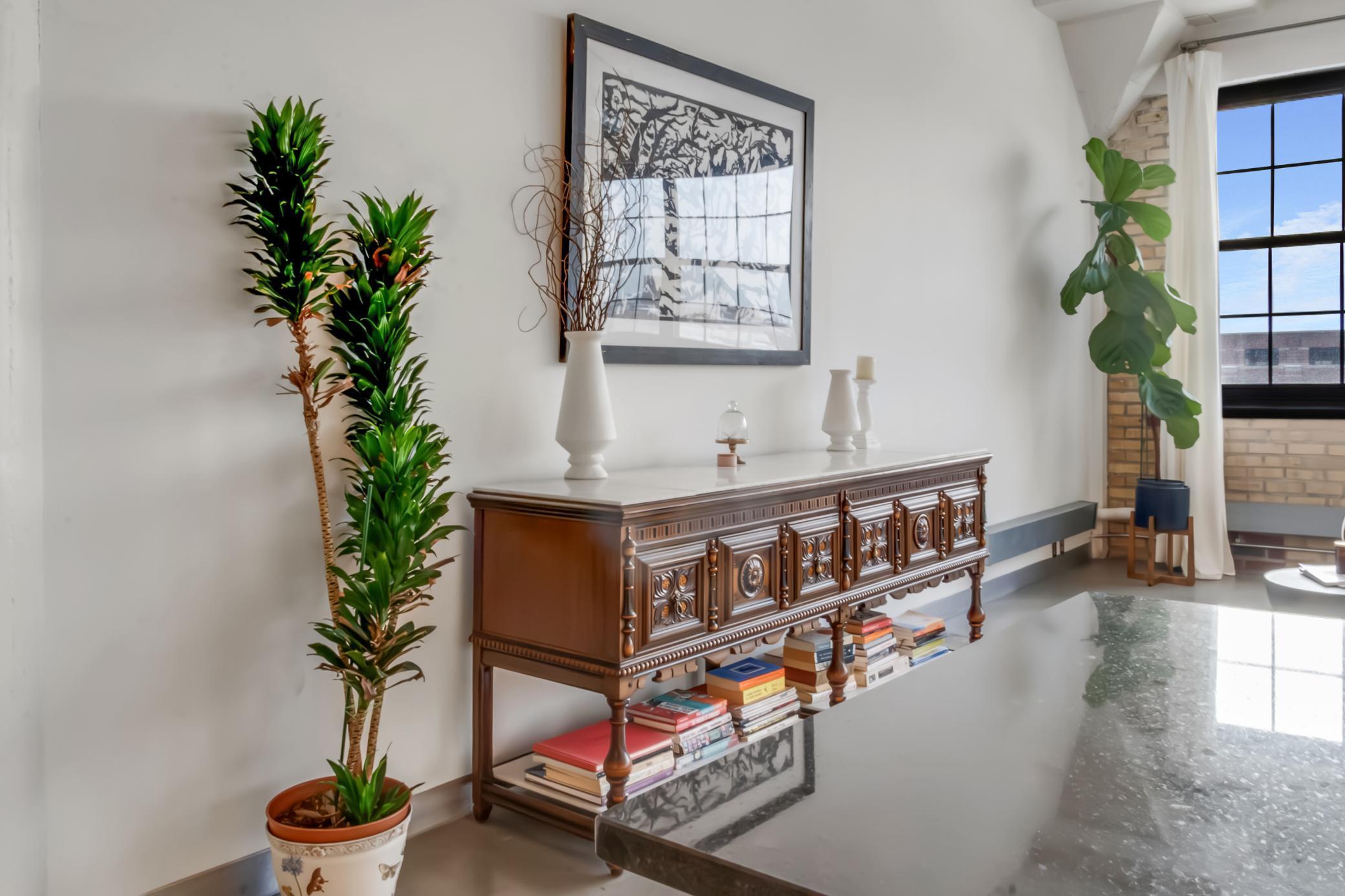 730 Stinson Blvd Unit: 303