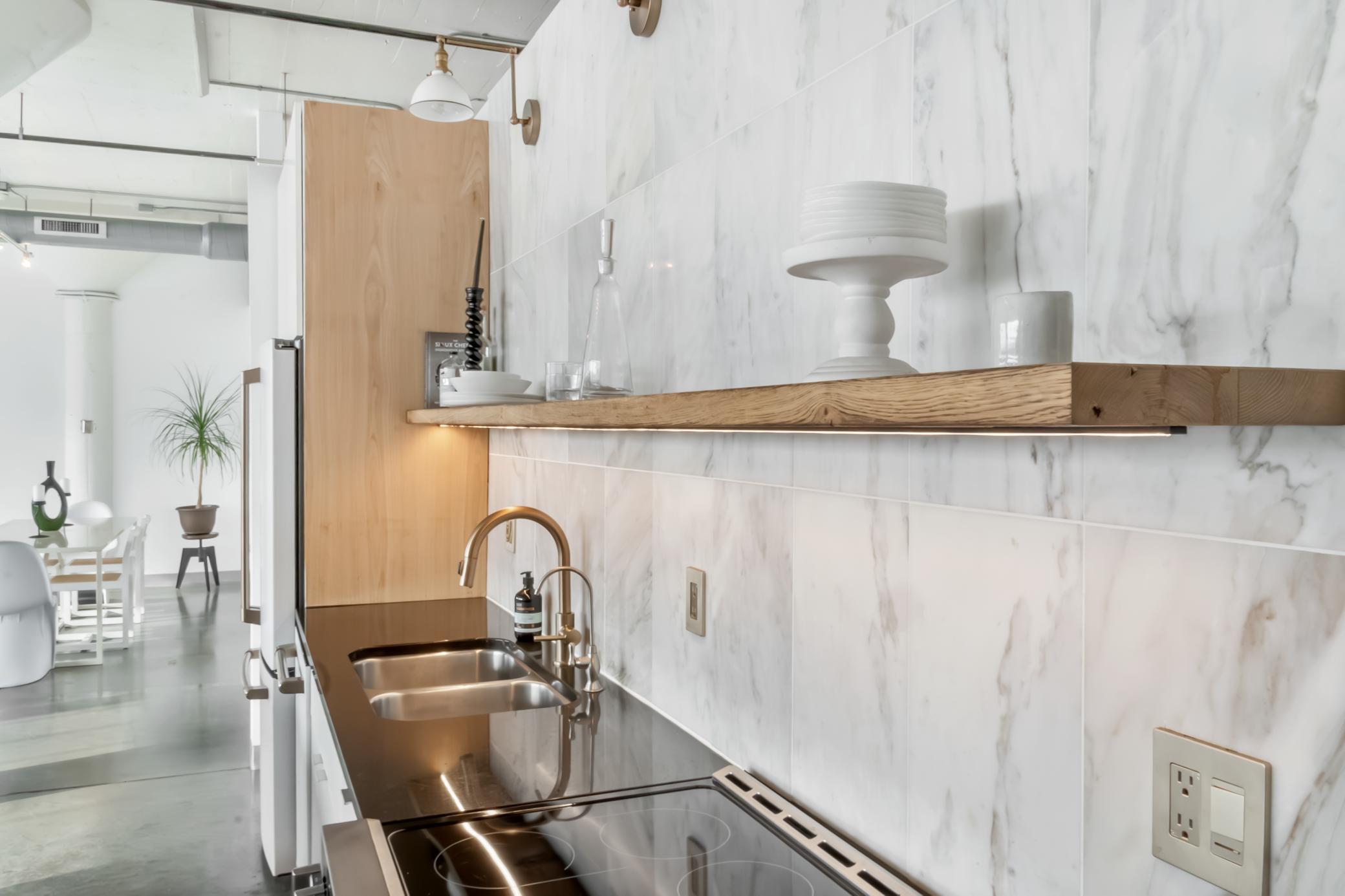 730 Stinson Blvd Unit: 303