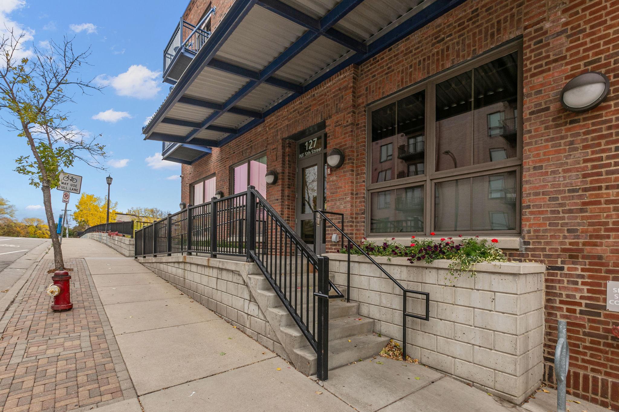 127 5th St NE Unit: 307