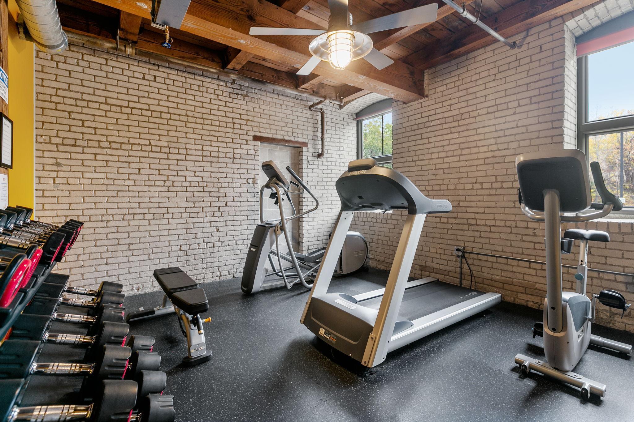 127 5th St NE Unit: 307