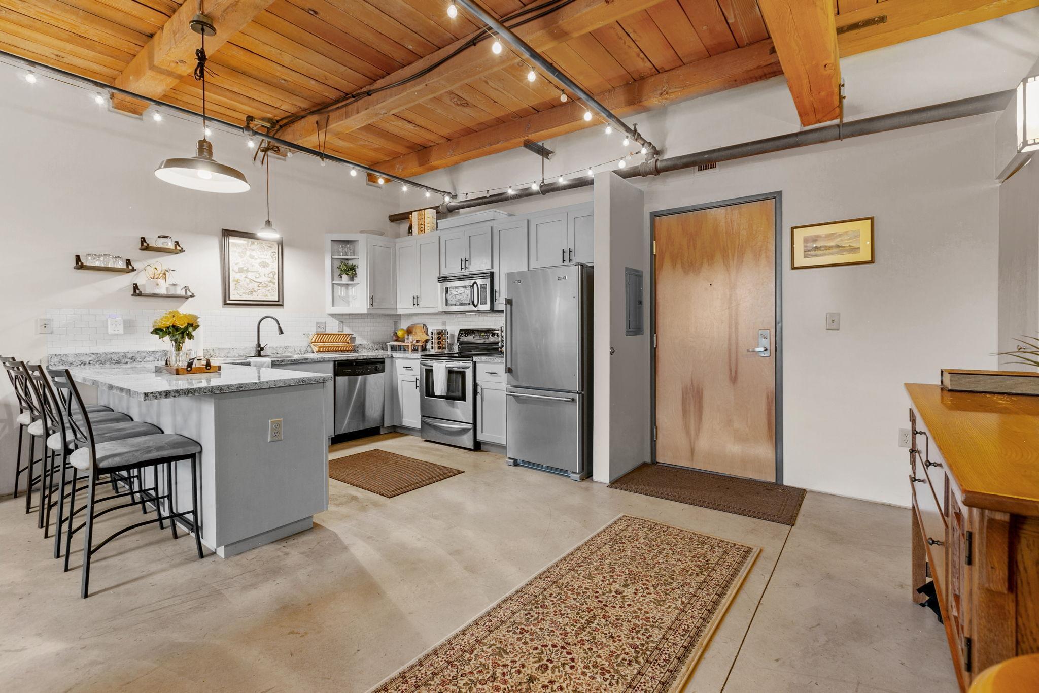 127 5th St NE Unit: 307