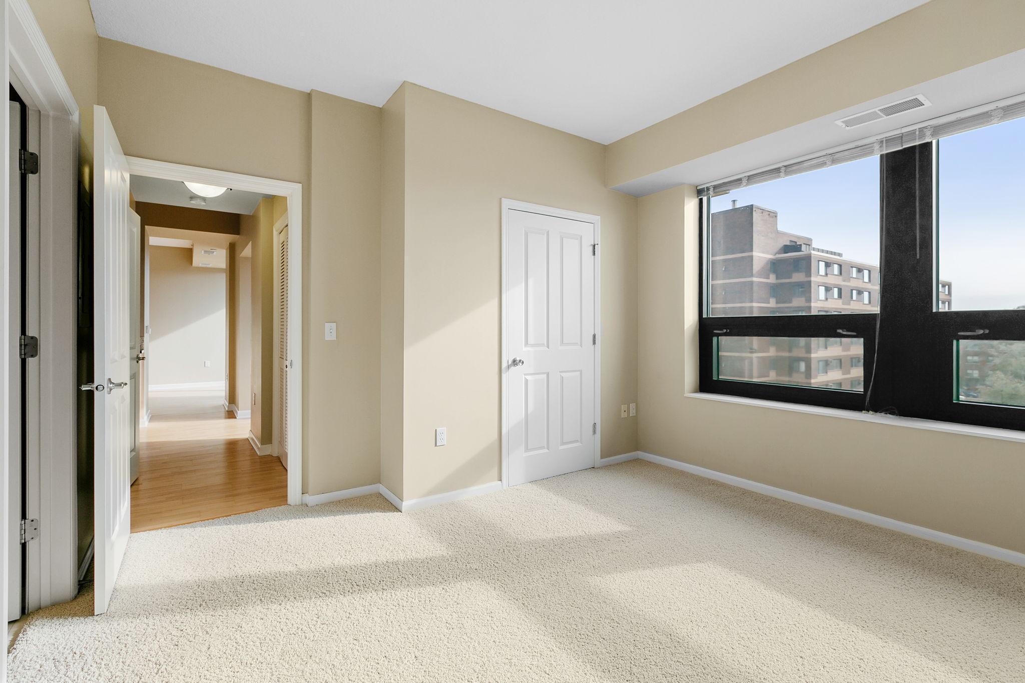 500 E Grant Street Unit: 405