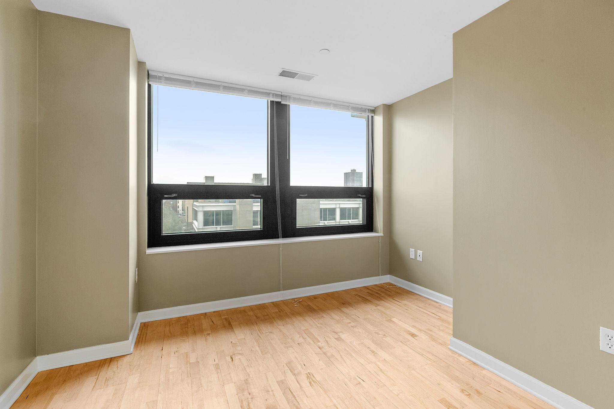 500 E Grant Street Unit: 405