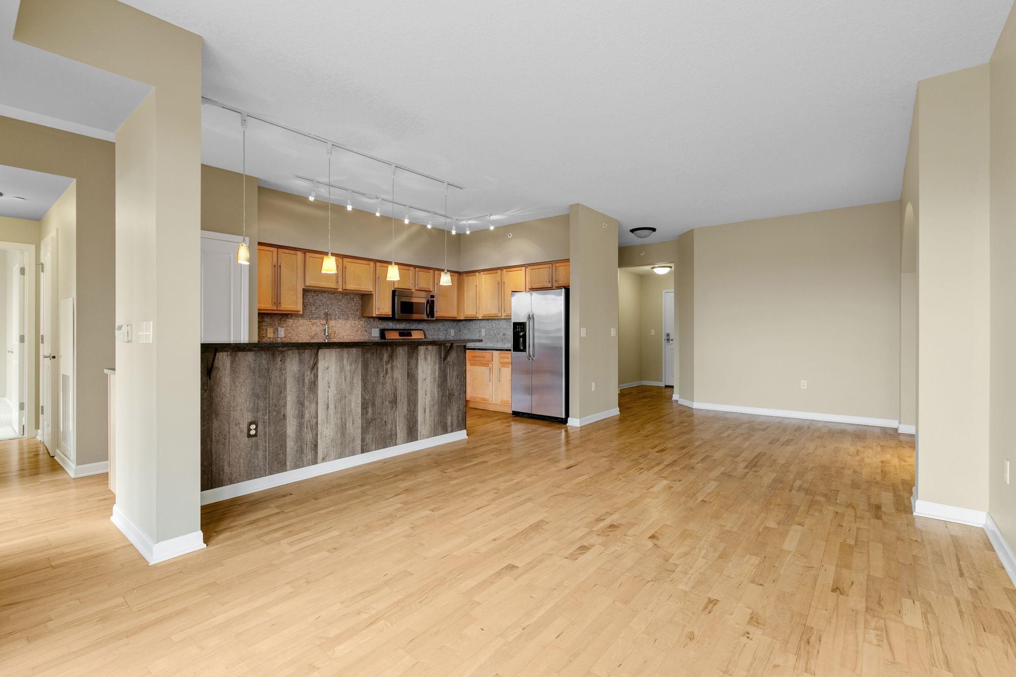 500 E Grant Street Unit: 405