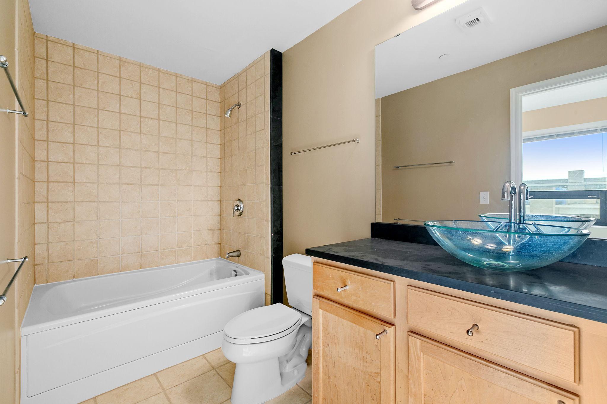 500 E Grant Street Unit: 405