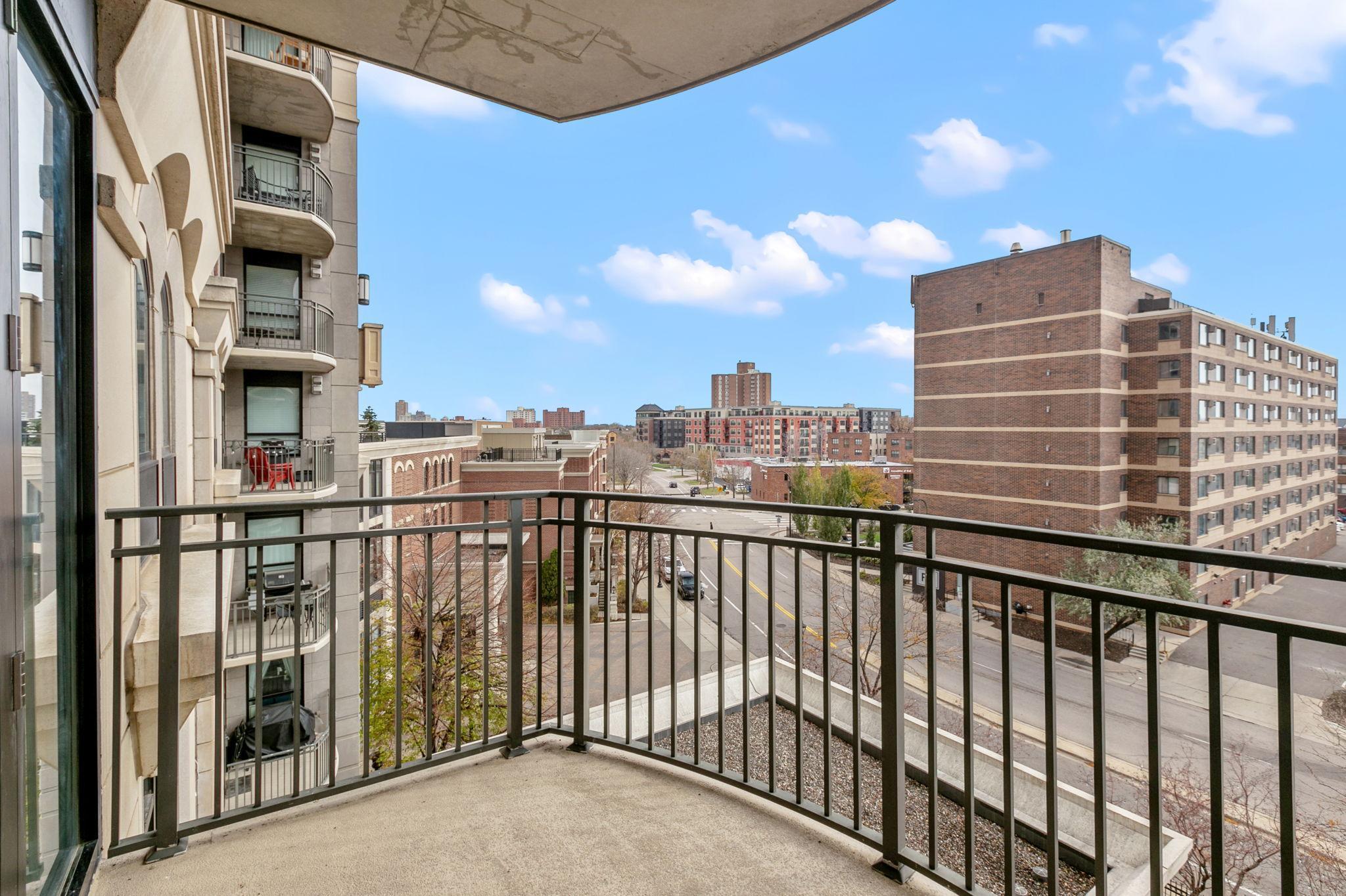 500 E Grant Street Unit: 405