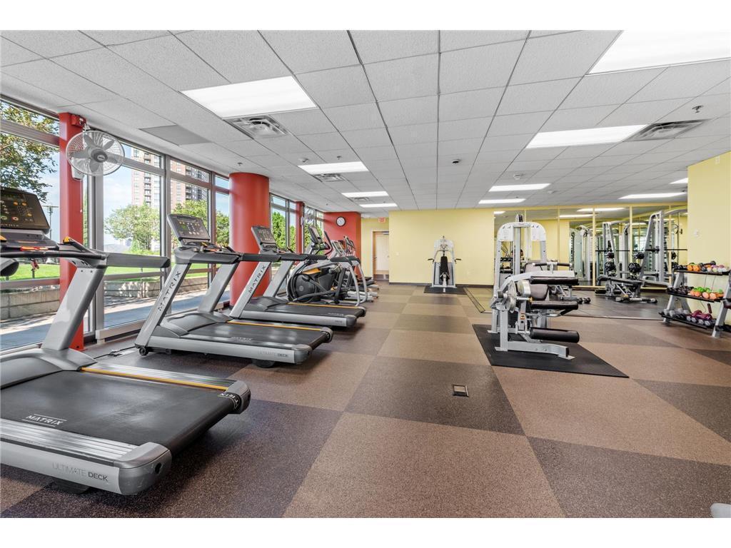 929 Portland Avenue Unit: 1109