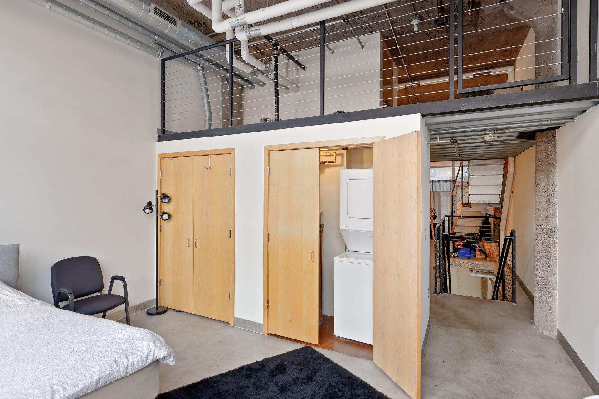 521 S 7th Street Unit: 105