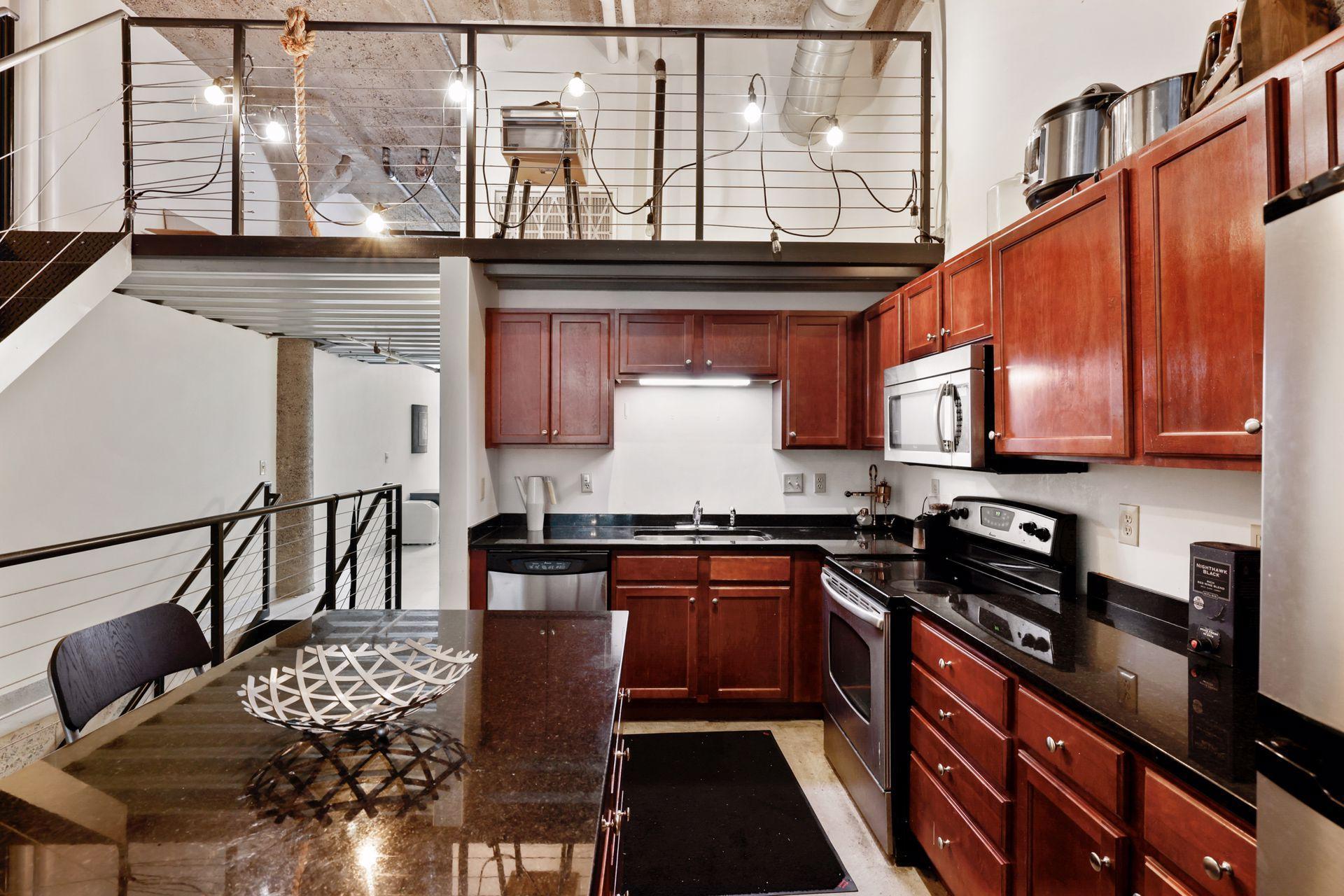 521 S 7th Street Unit: 105