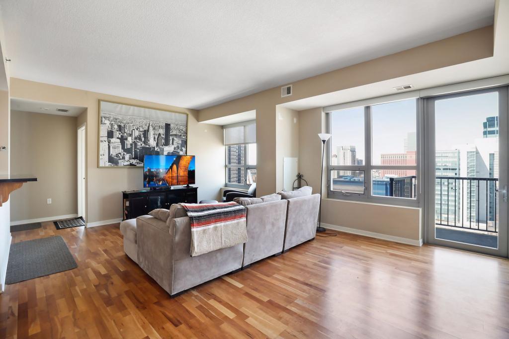 929 Portland Avenue Unit: 1810