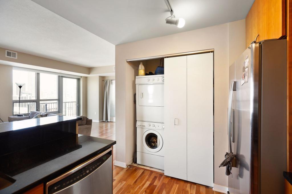 929 Portland Avenue Unit: 1810