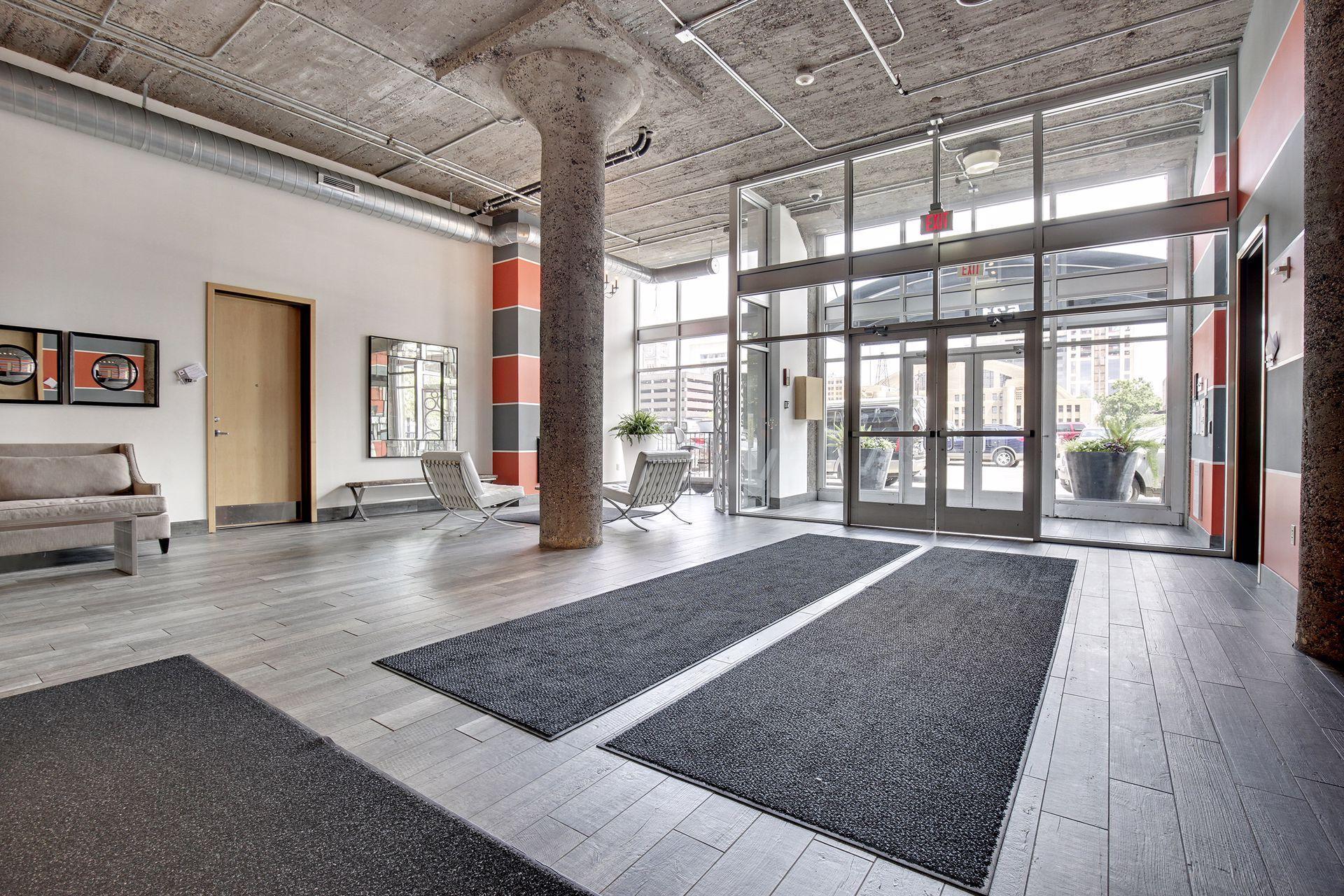 521 S 7th Street Unit: 519