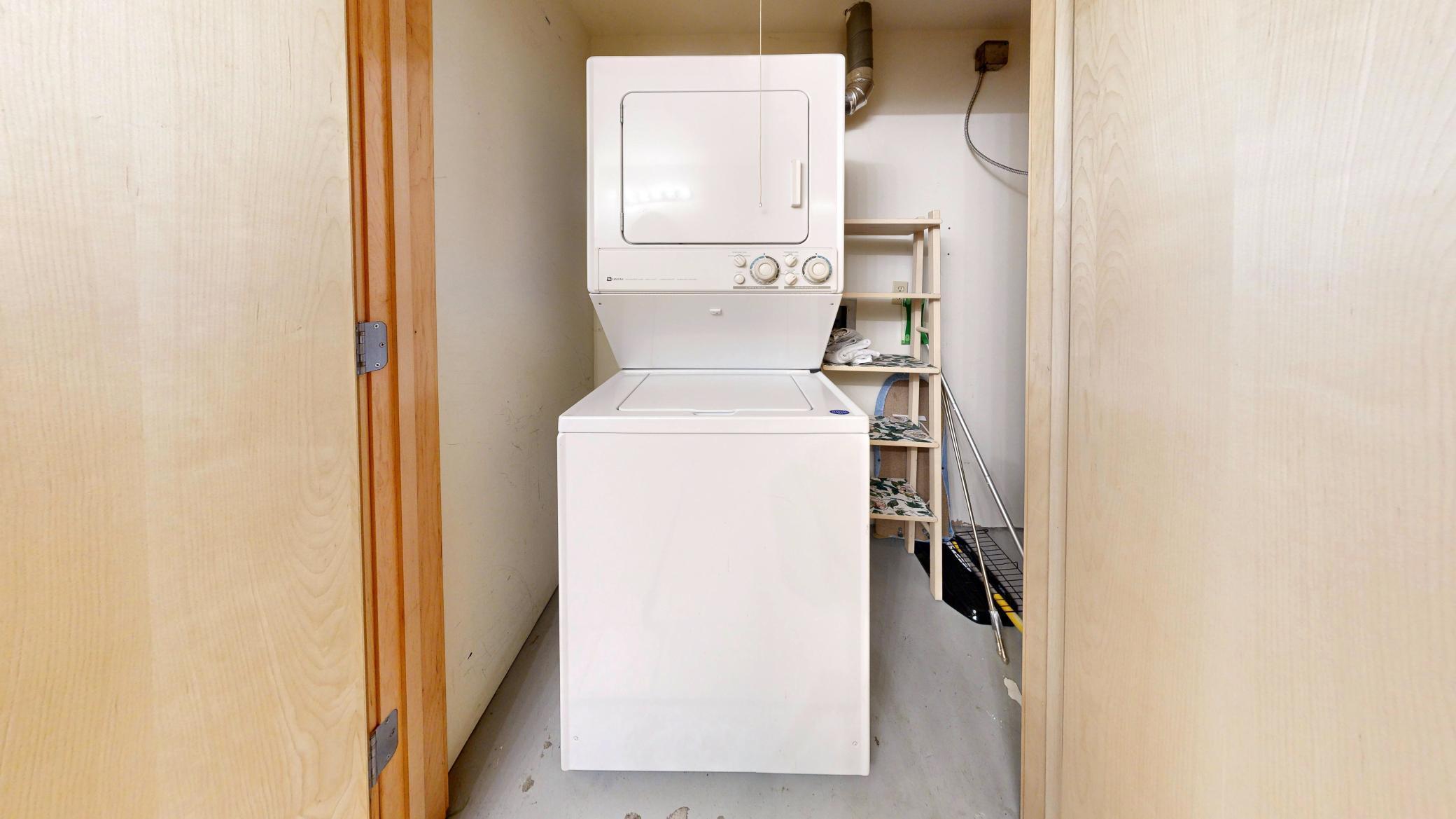 521 S 7th Street Unit: 519