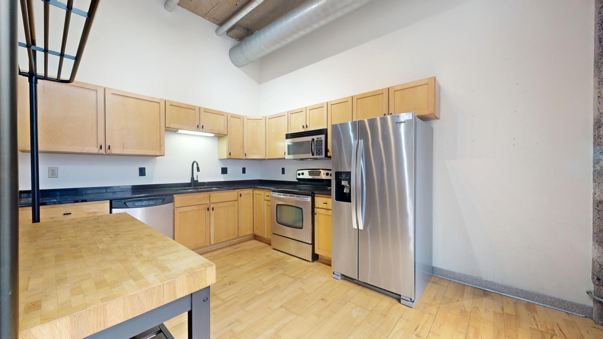 521 S 7th Street Unit: 519
