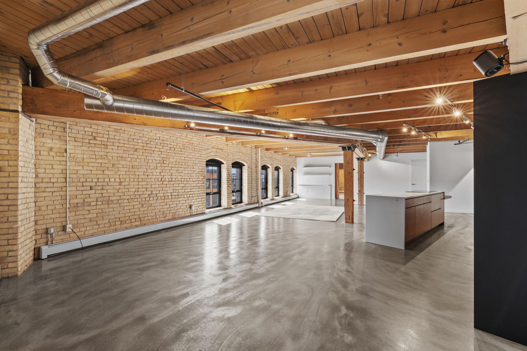 404 Washington Avenue N Unit: 506