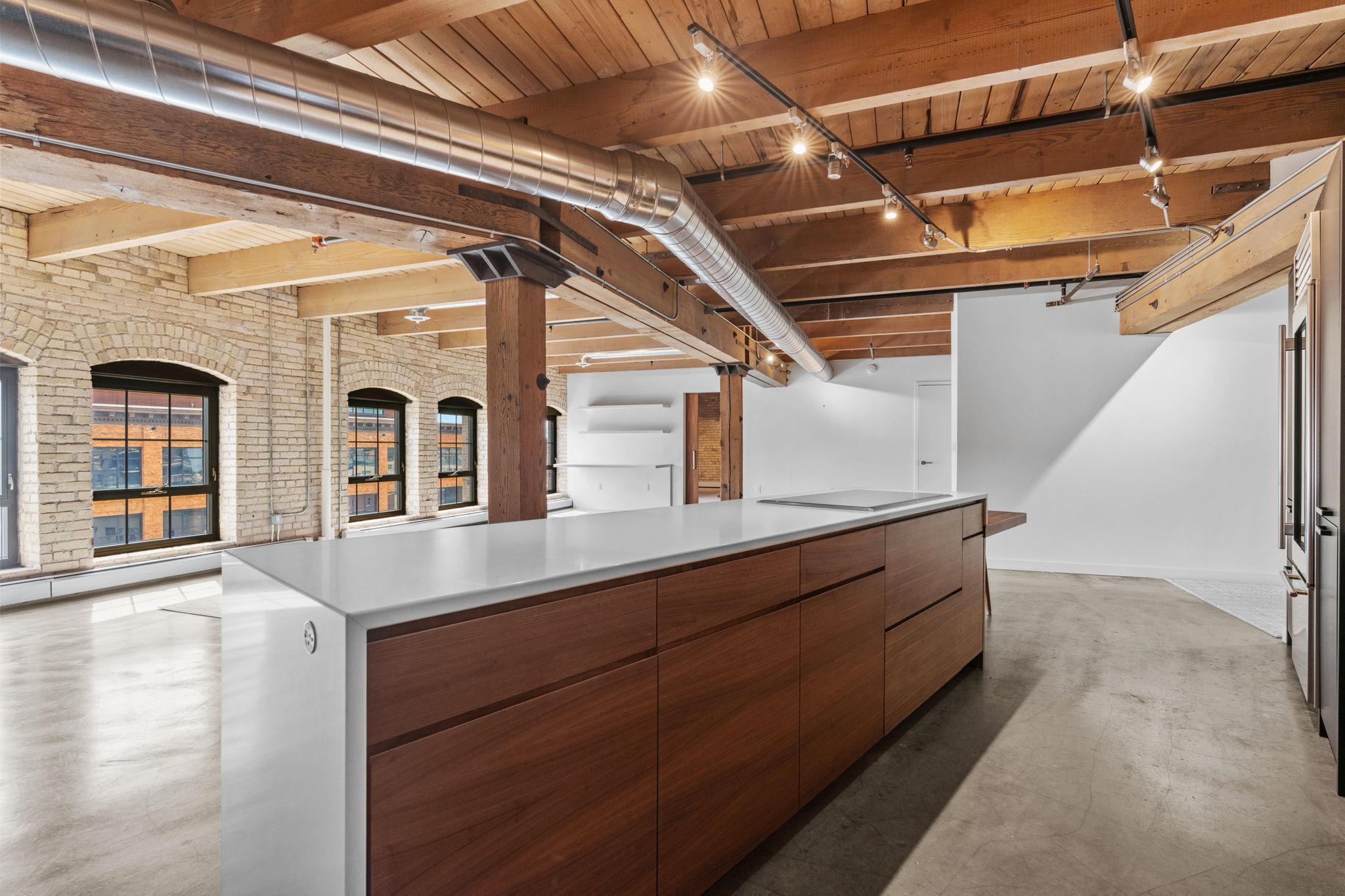 404 Washington Avenue N Unit: 506