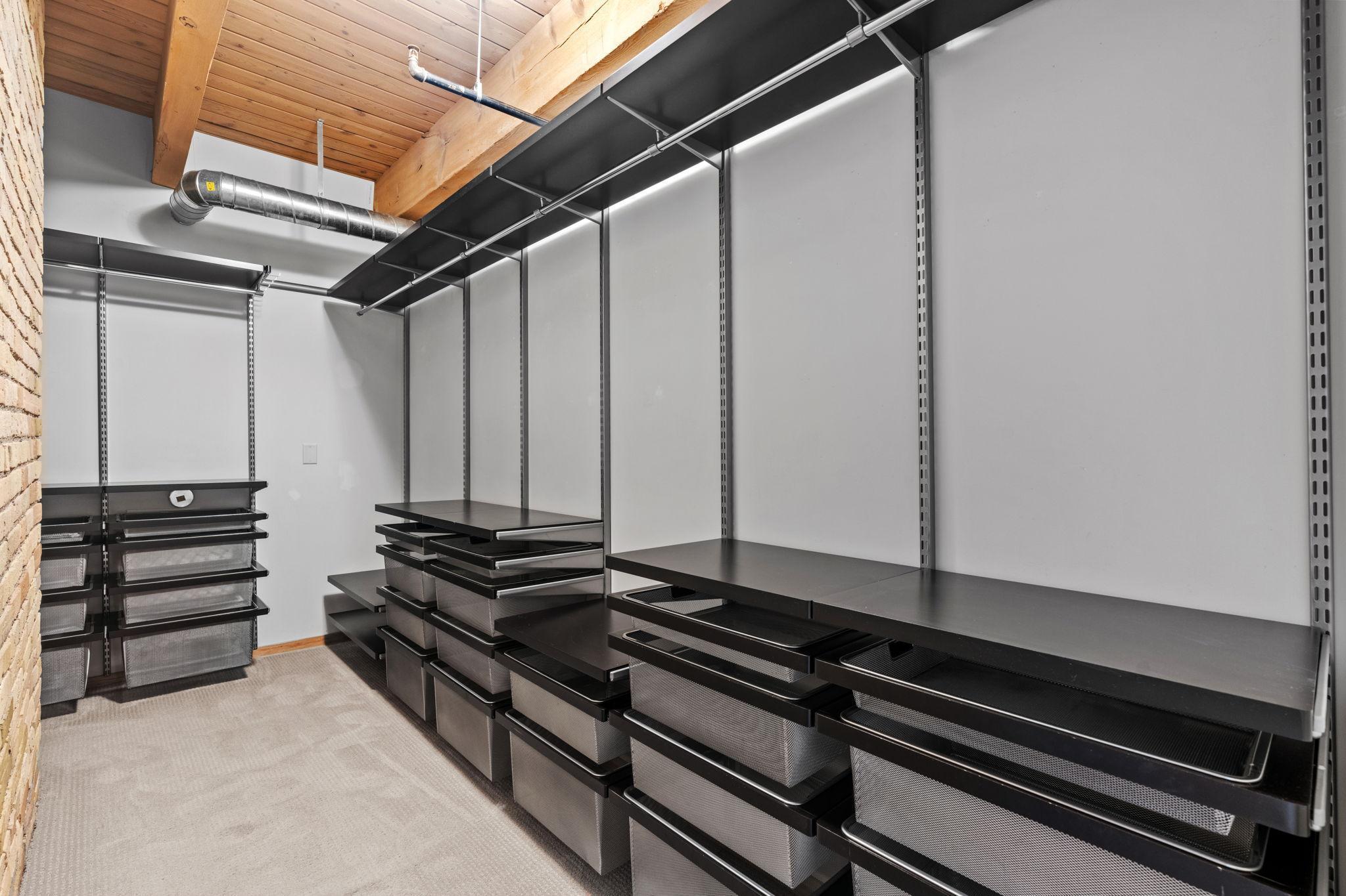 404 Washington Avenue N Unit: 506