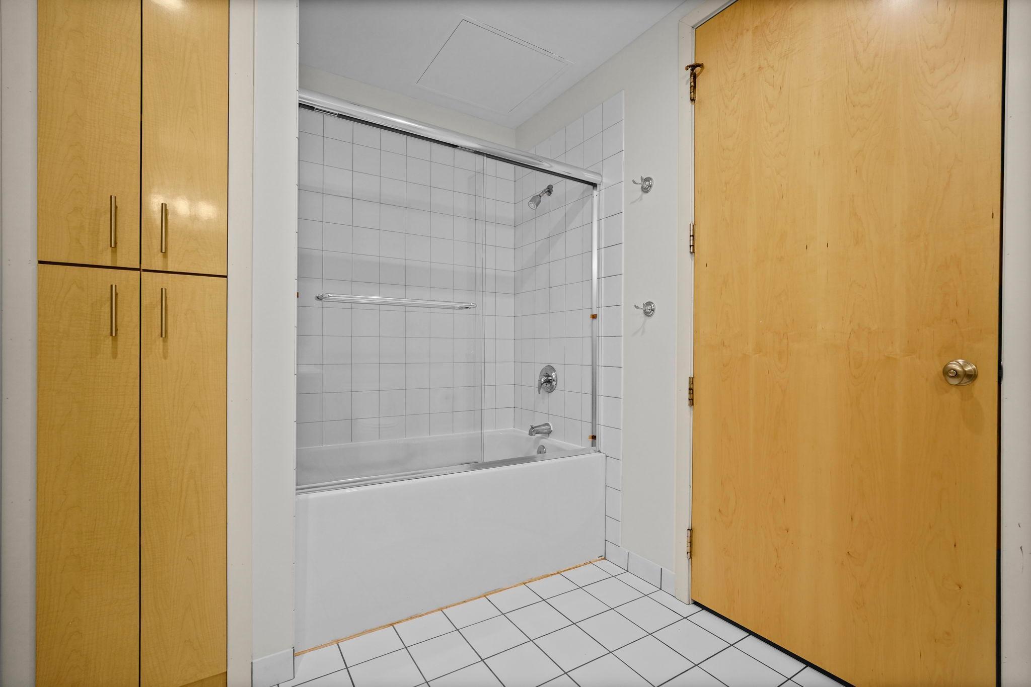 290 Market Street Unit: 312