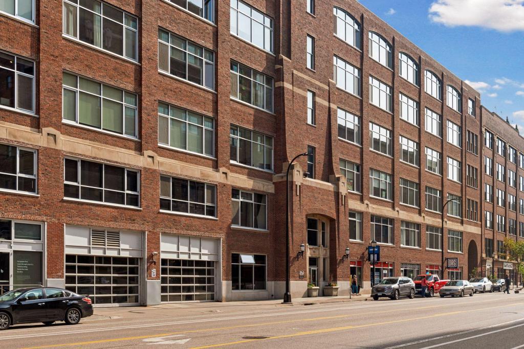 700 Washington Ave N Unit: 617
