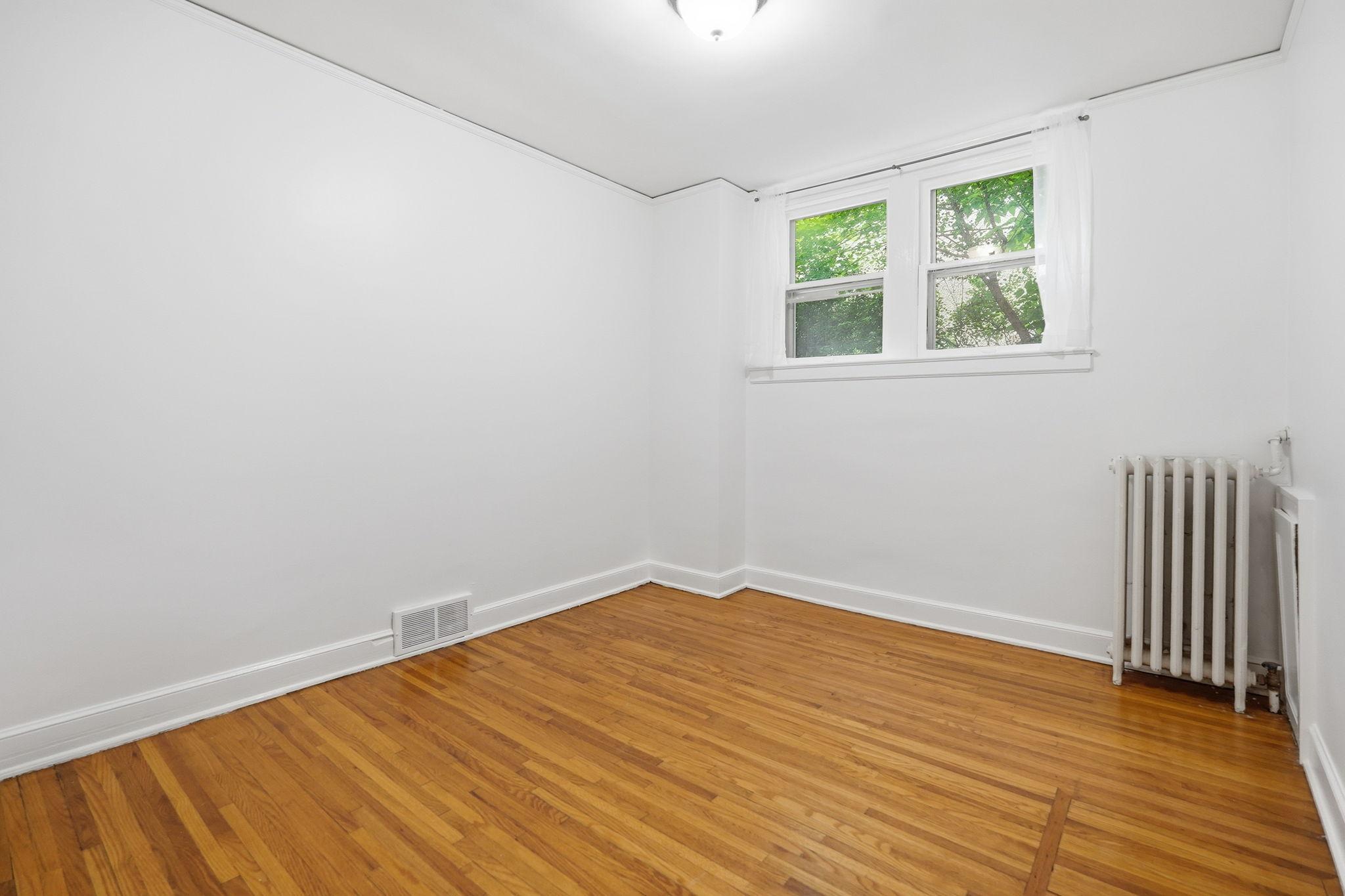 3406 Harriet Avenue Unit: 5