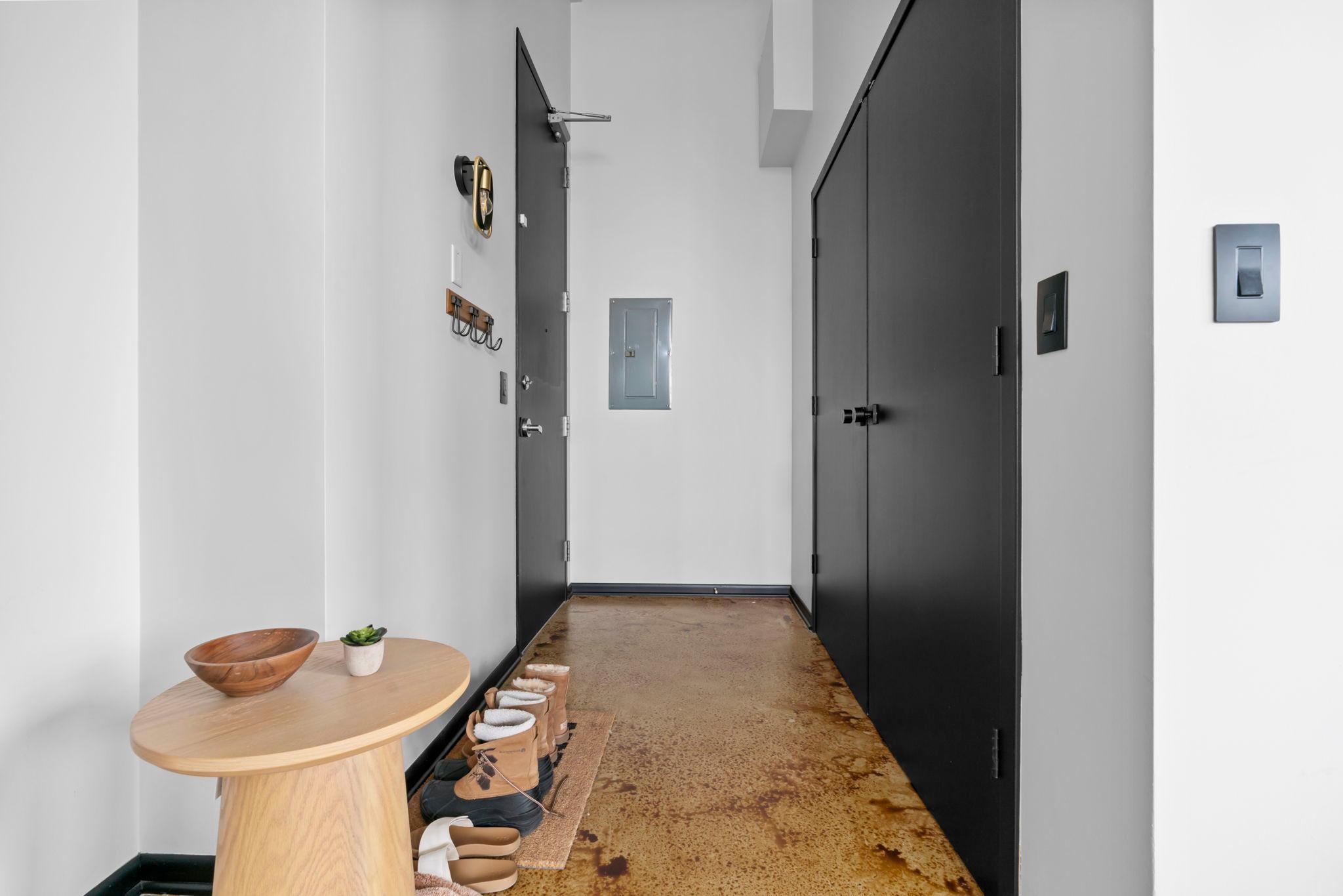 1701 Madison Street NE Unit: 103